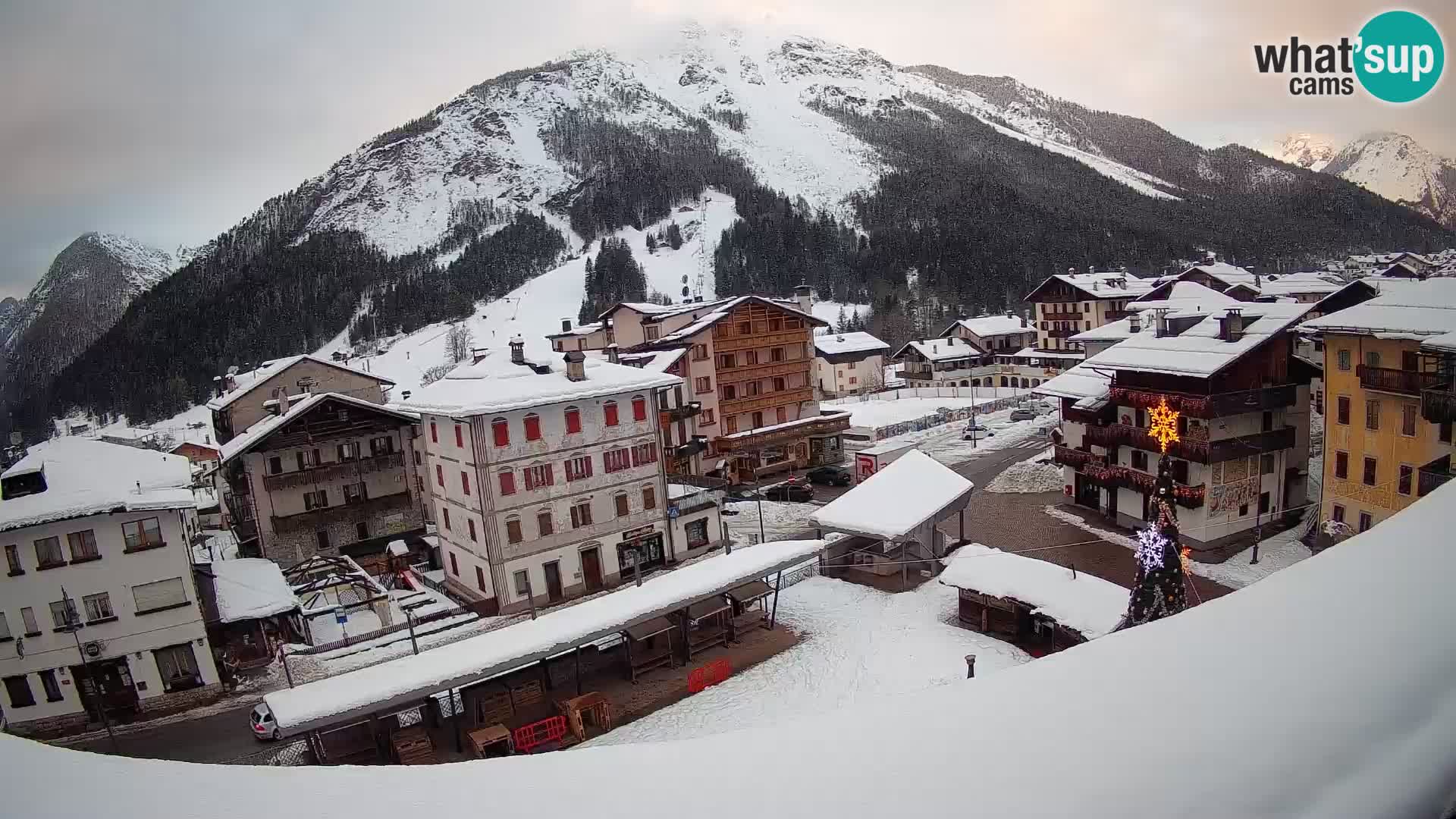 Forni di Sopra main square