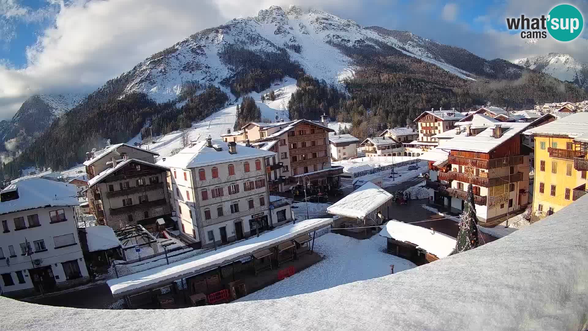 Forni di Sopra main square