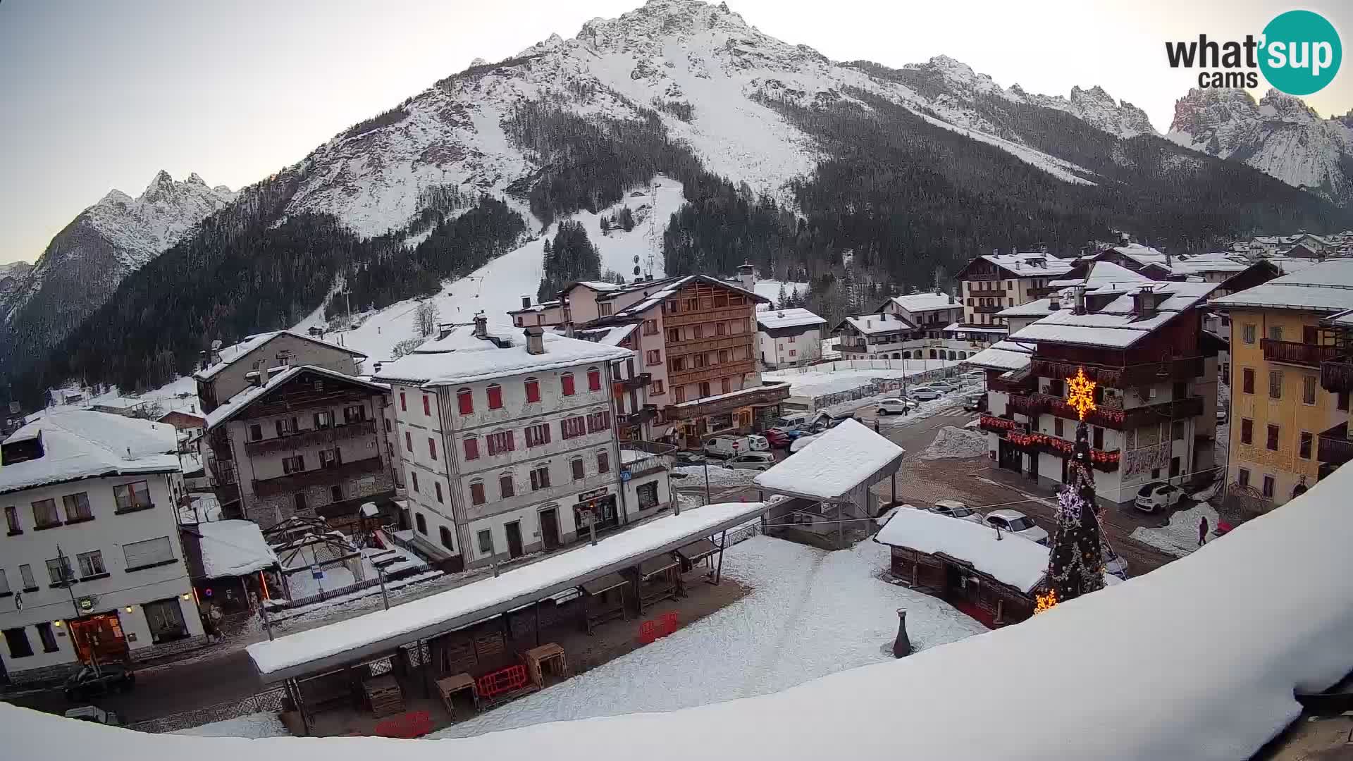 Hauptplatz von Forni di Sopra