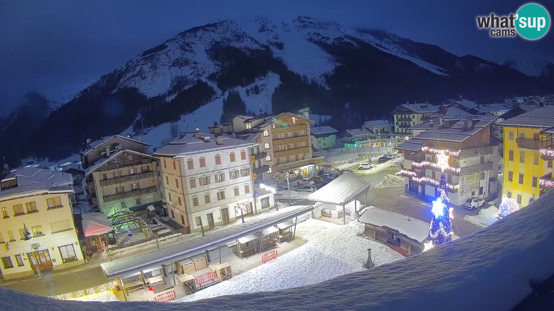Forni di Sopra main square