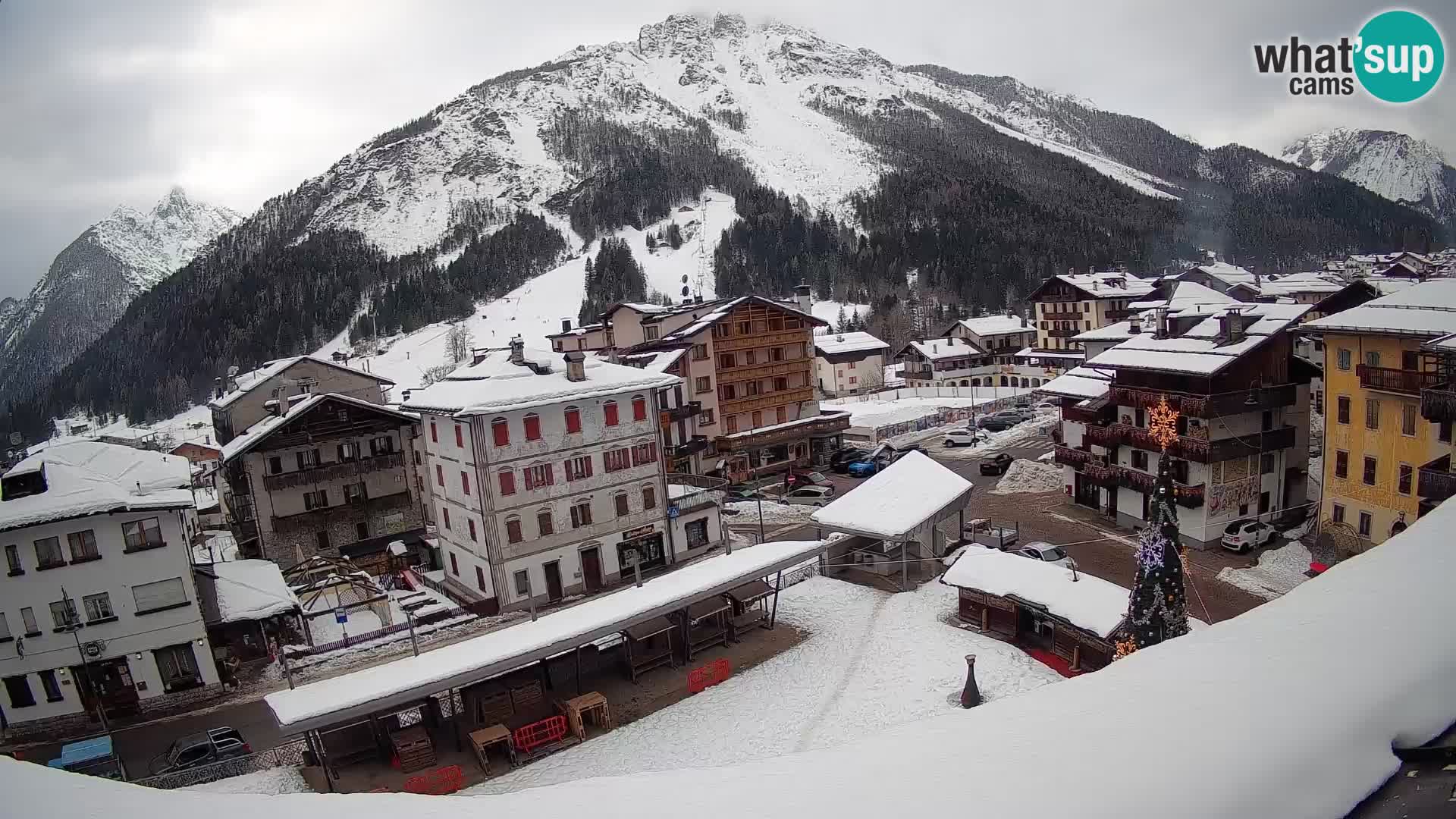 Forni di Sopra main square