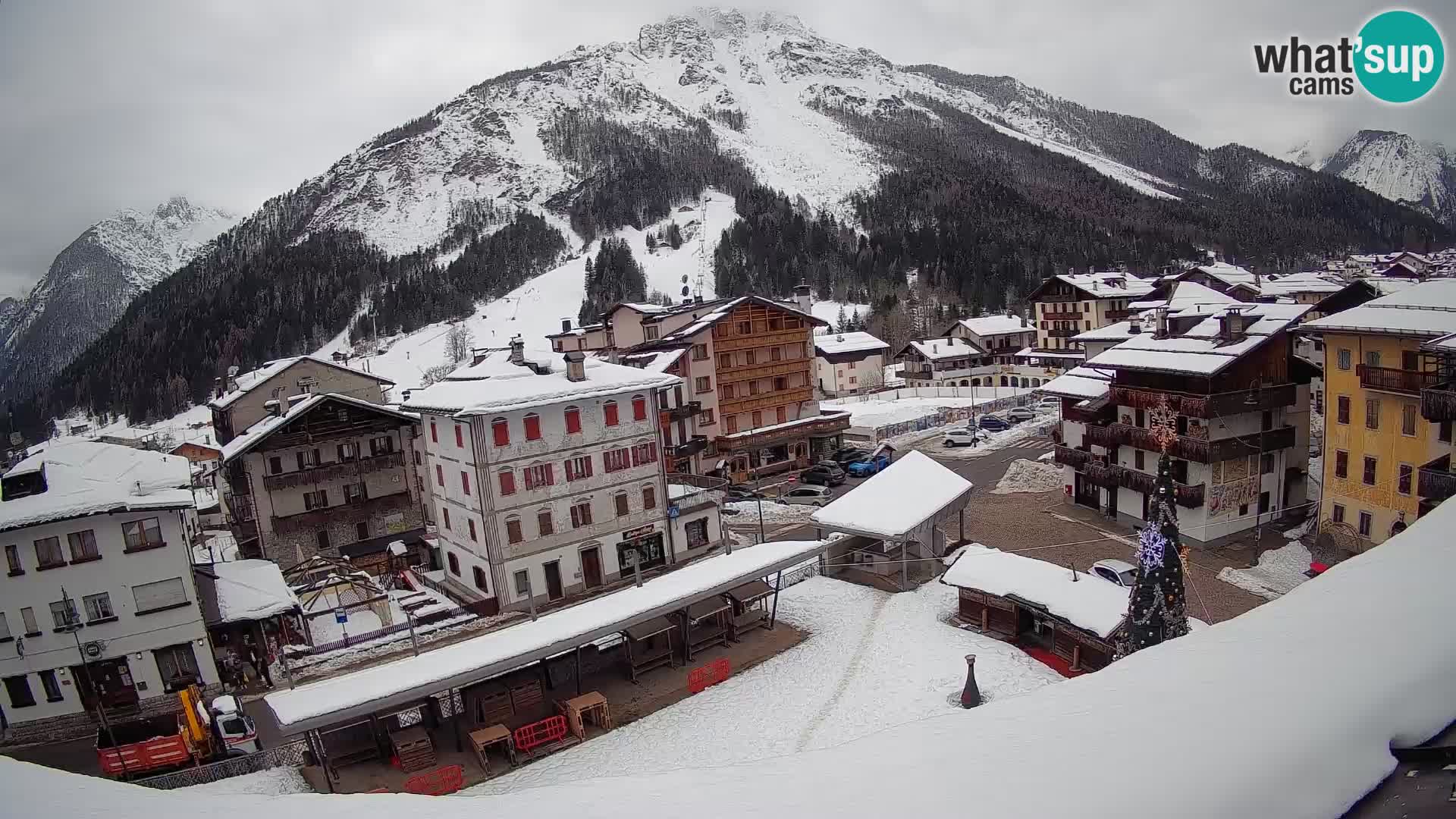 Forni di Sopra main square