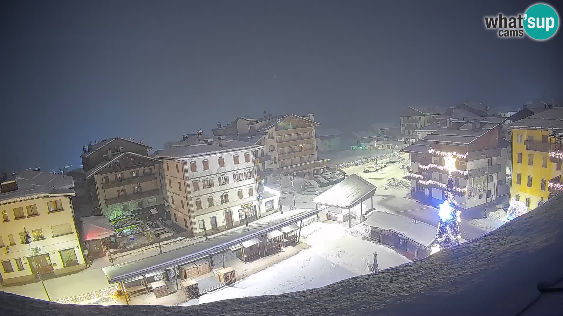 Forni di Sopra main square