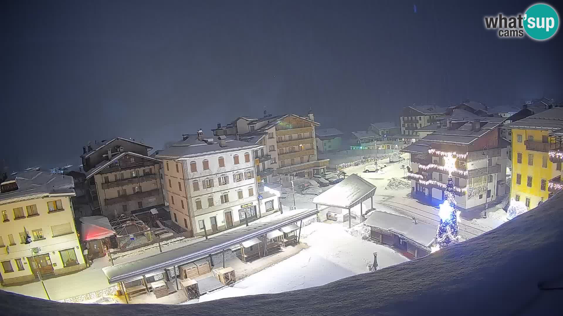 Forni di Sopra main square