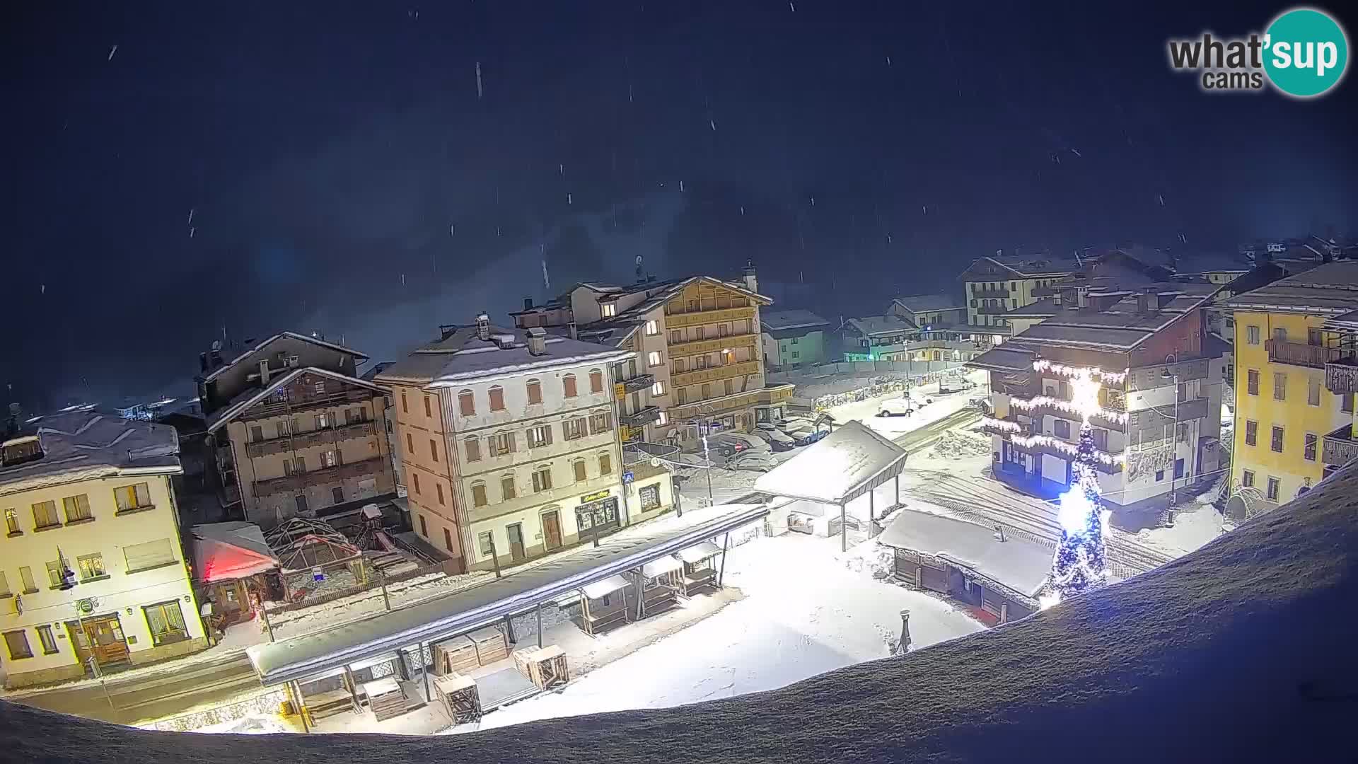 Hauptplatz von Forni di Sopra