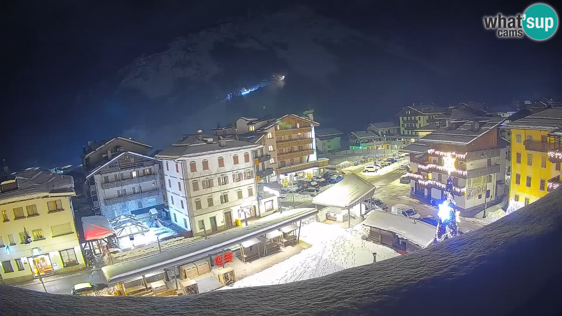 Hauptplatz von Forni di Sopra