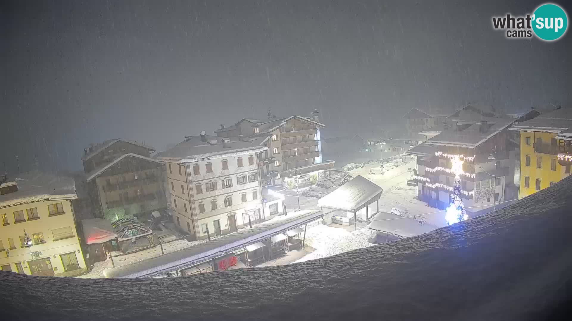 Hauptplatz von Forni di Sopra