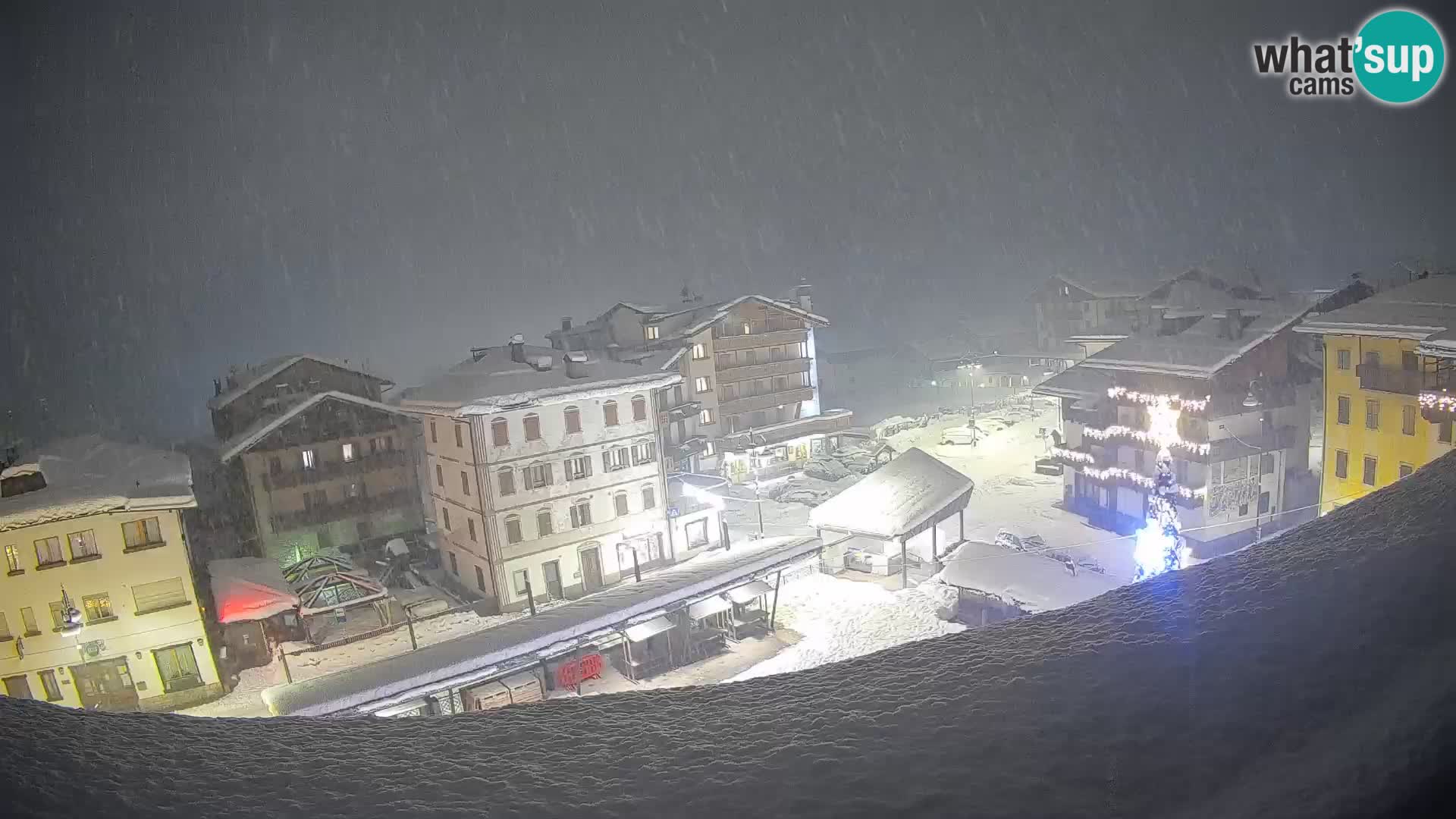 Hauptplatz von Forni di Sopra