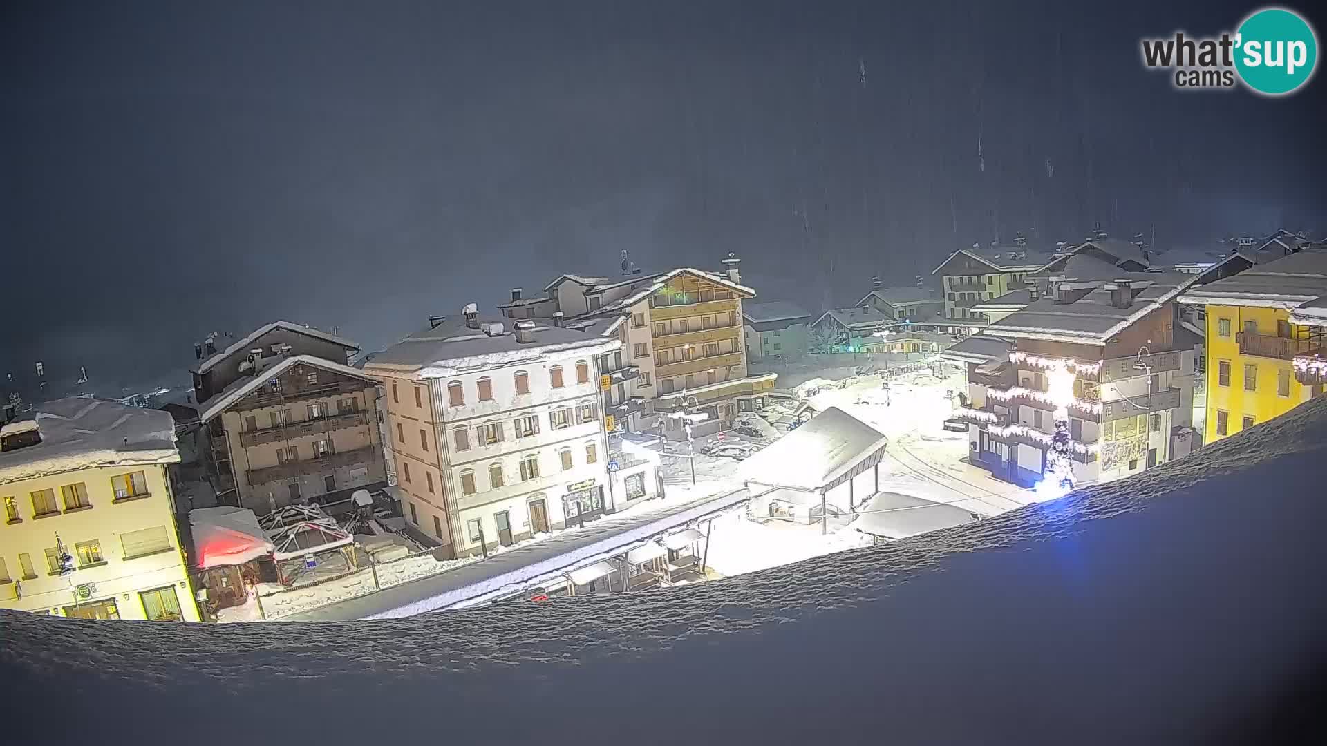 Hauptplatz von Forni di Sopra