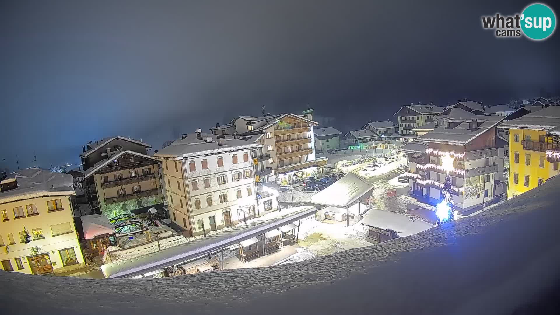 Hauptplatz von Forni di Sopra
