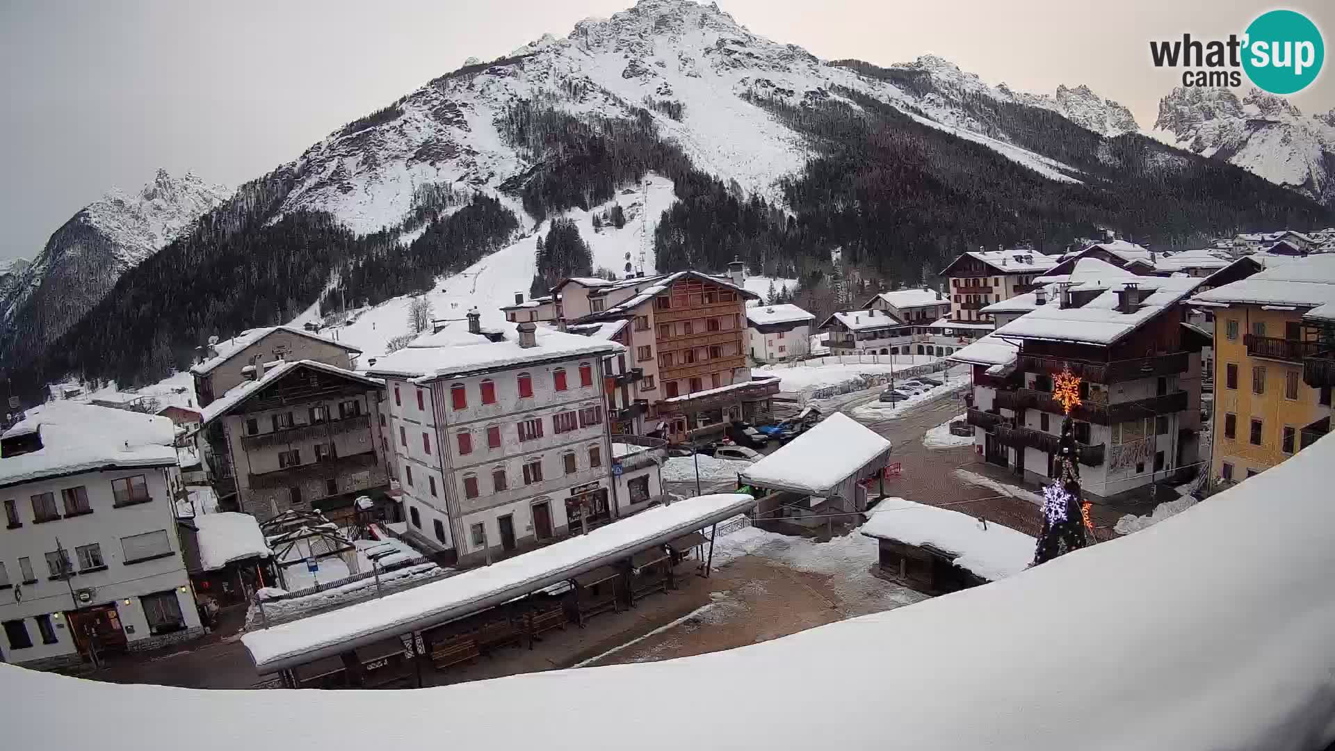 Hauptplatz von Forni di Sopra