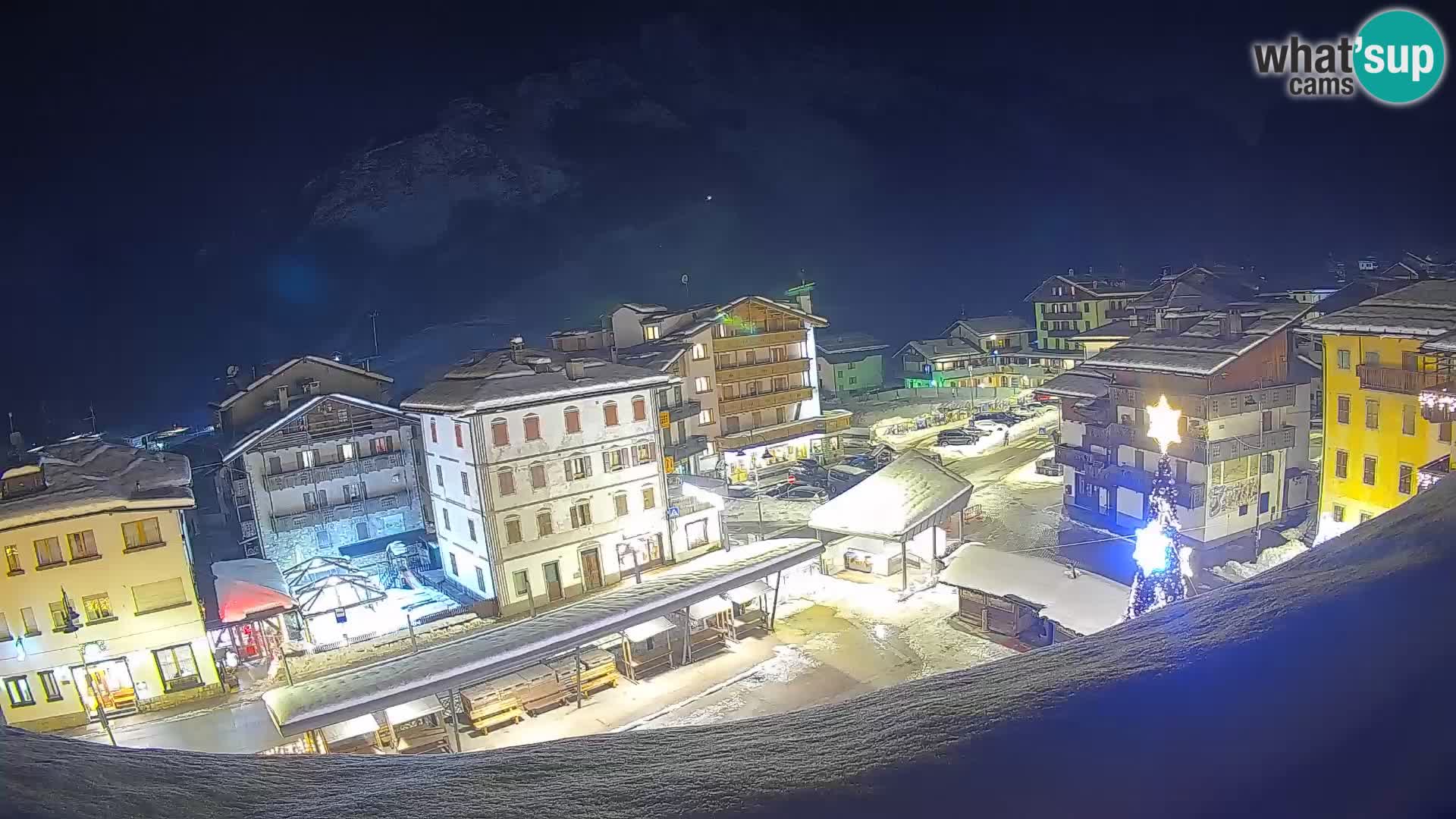 Hauptplatz von Forni di Sopra