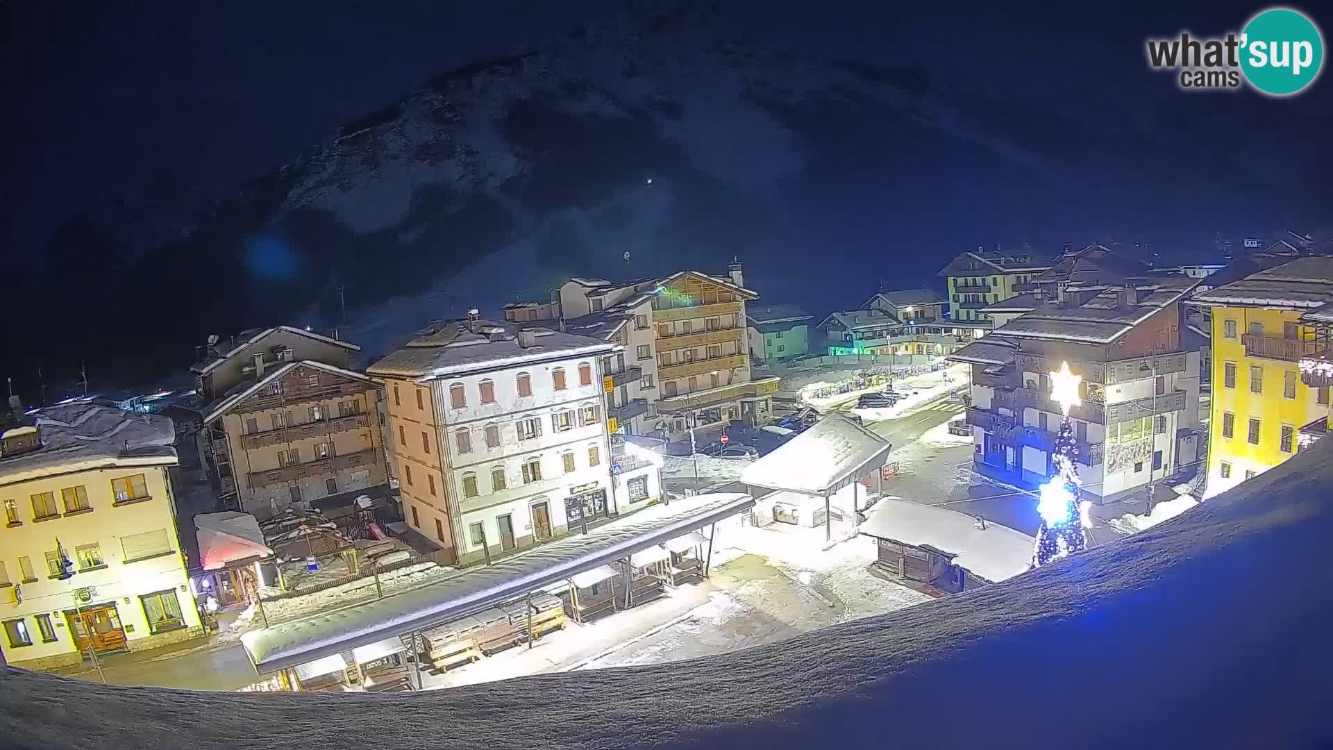 Forni di Sopra main square