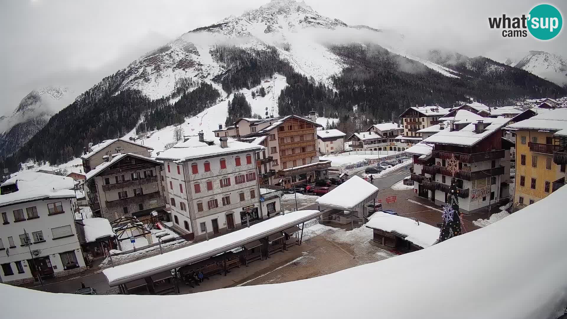 Forni di Sopra main square
