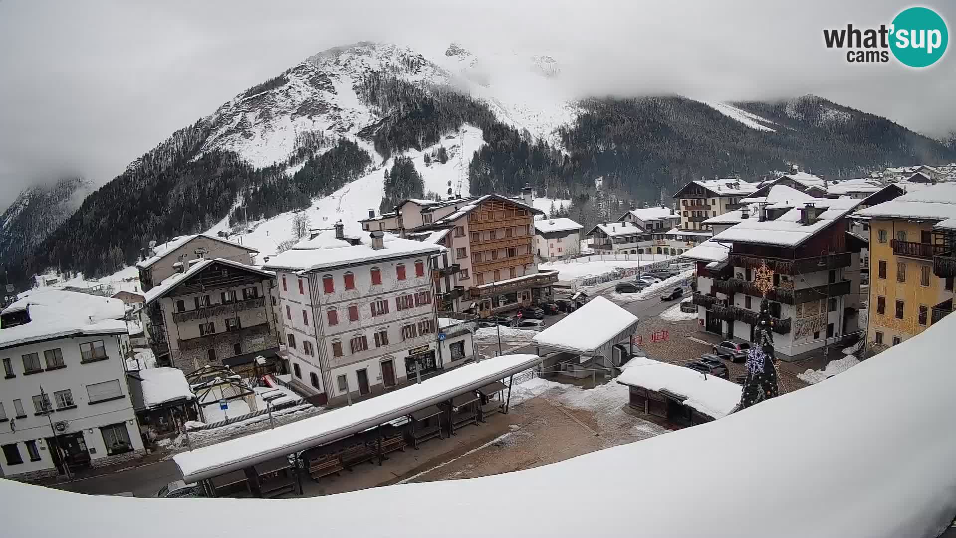 Forni di Sopra main square
