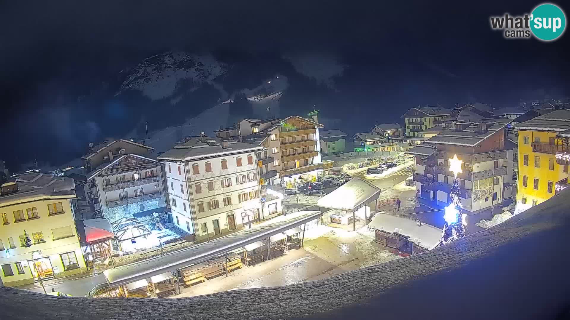 Forni di Sopra main square