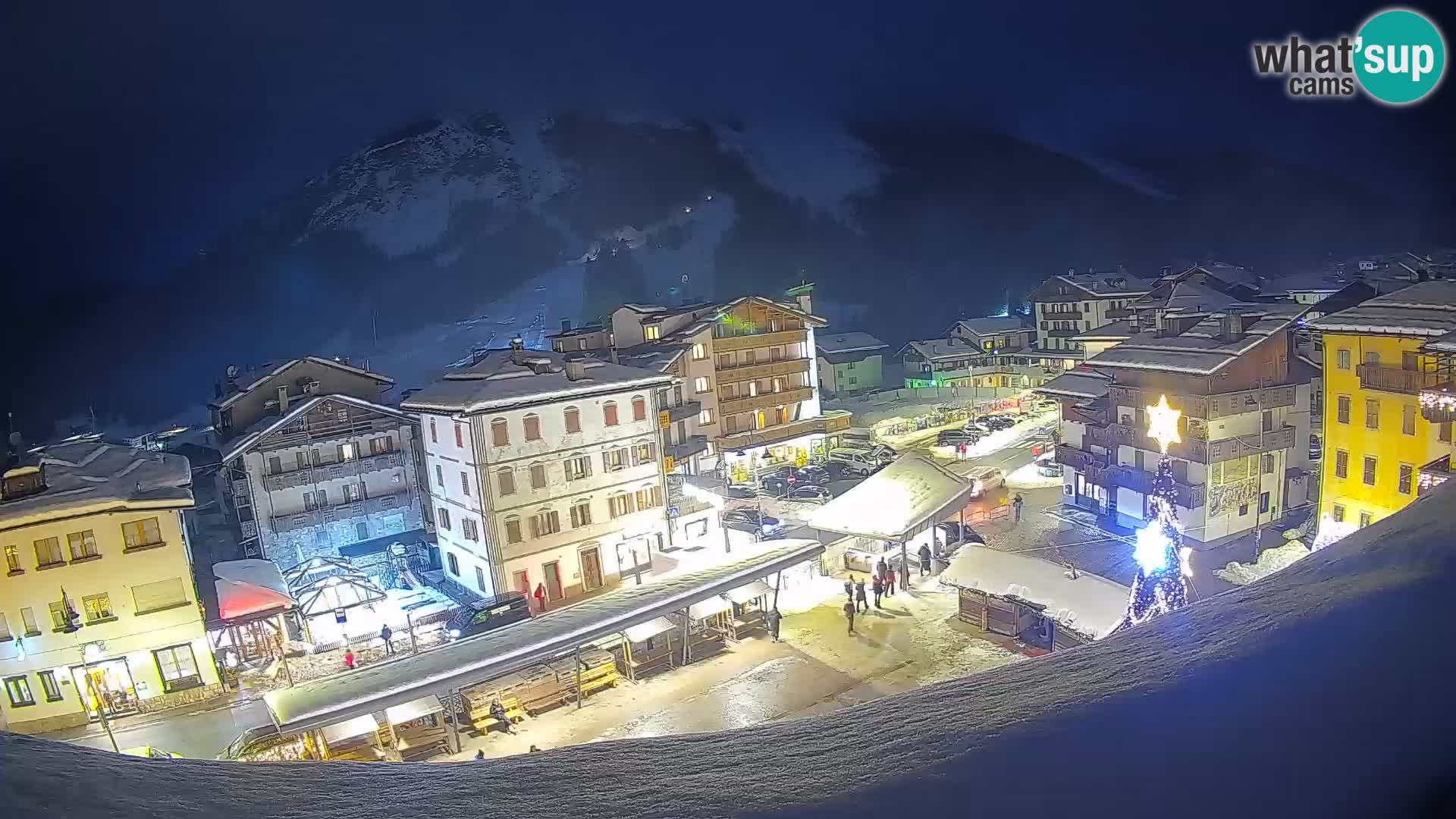 Hauptplatz von Forni di Sopra