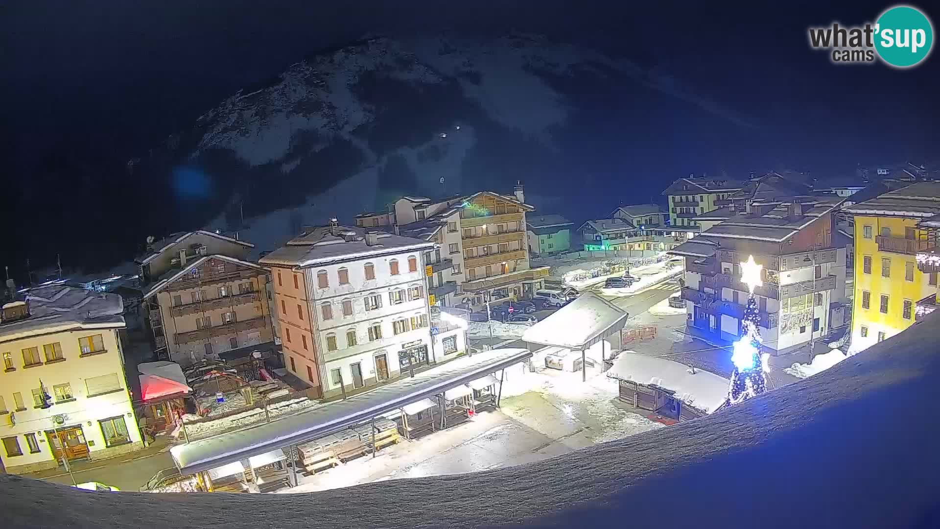 Hauptplatz von Forni di Sopra