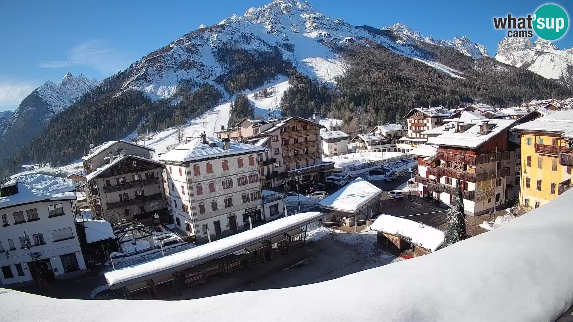 Forni di Sopra main square