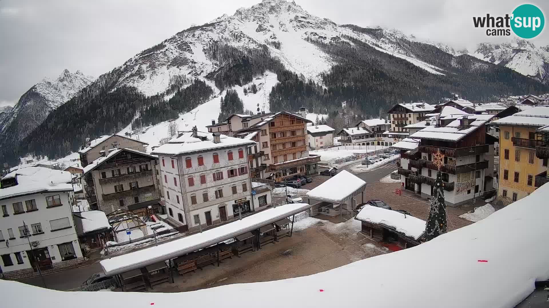 Forni di Sopra main square