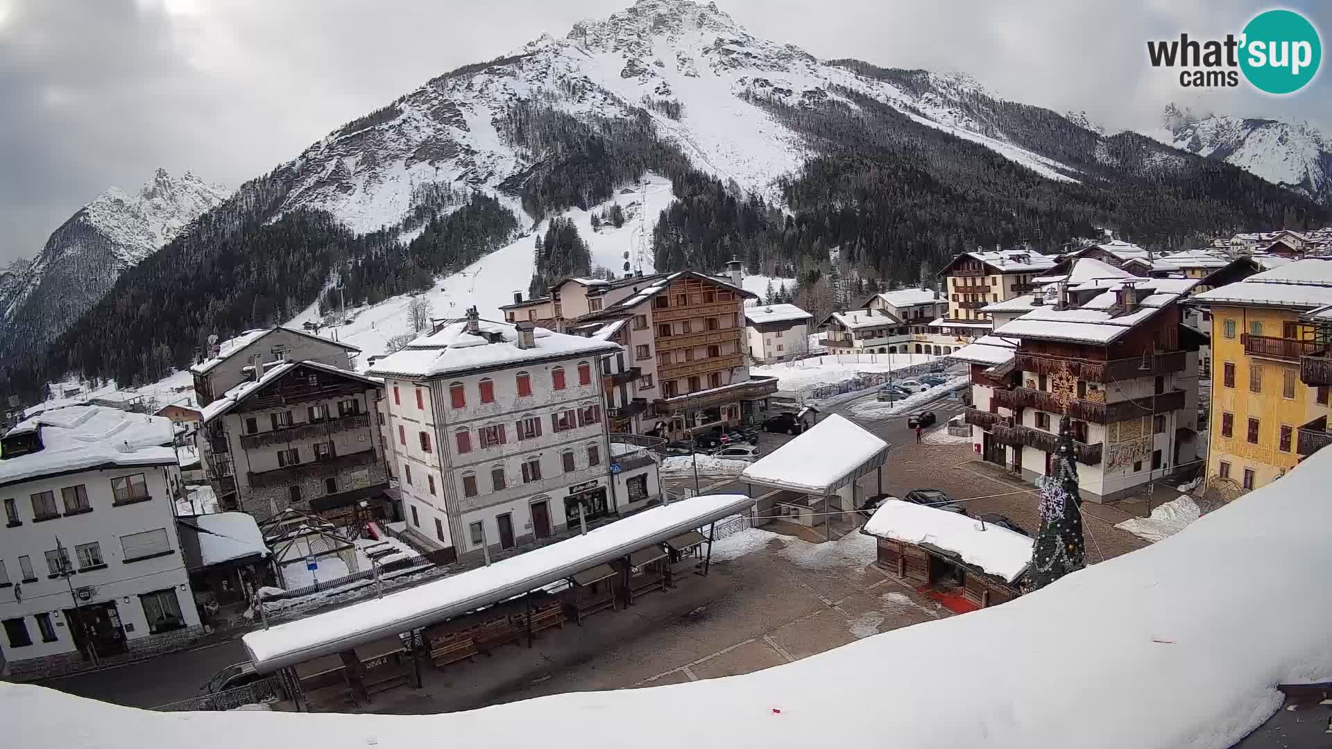 Forni di Sopra main square