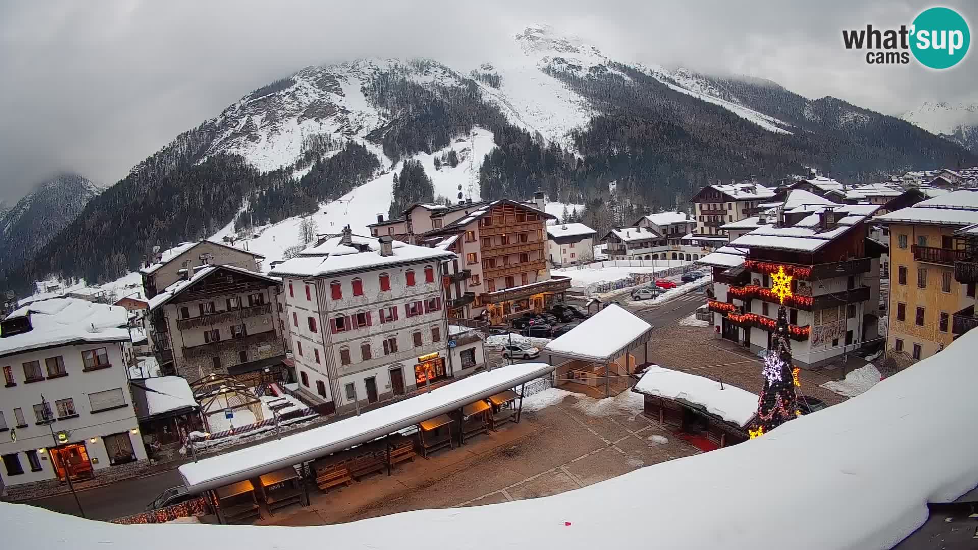 Forni di Sopra main square