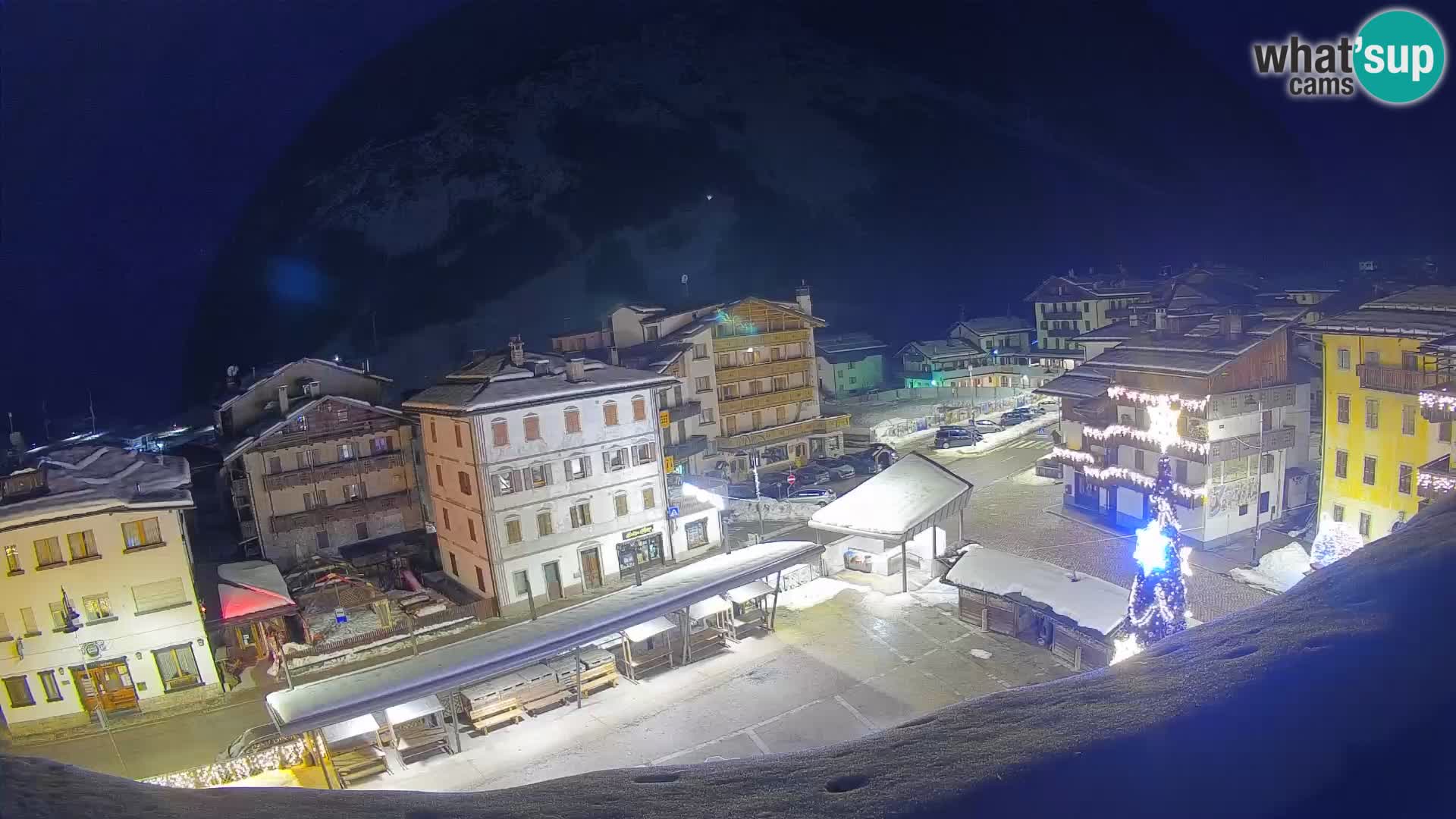 Forni di Sopra main square