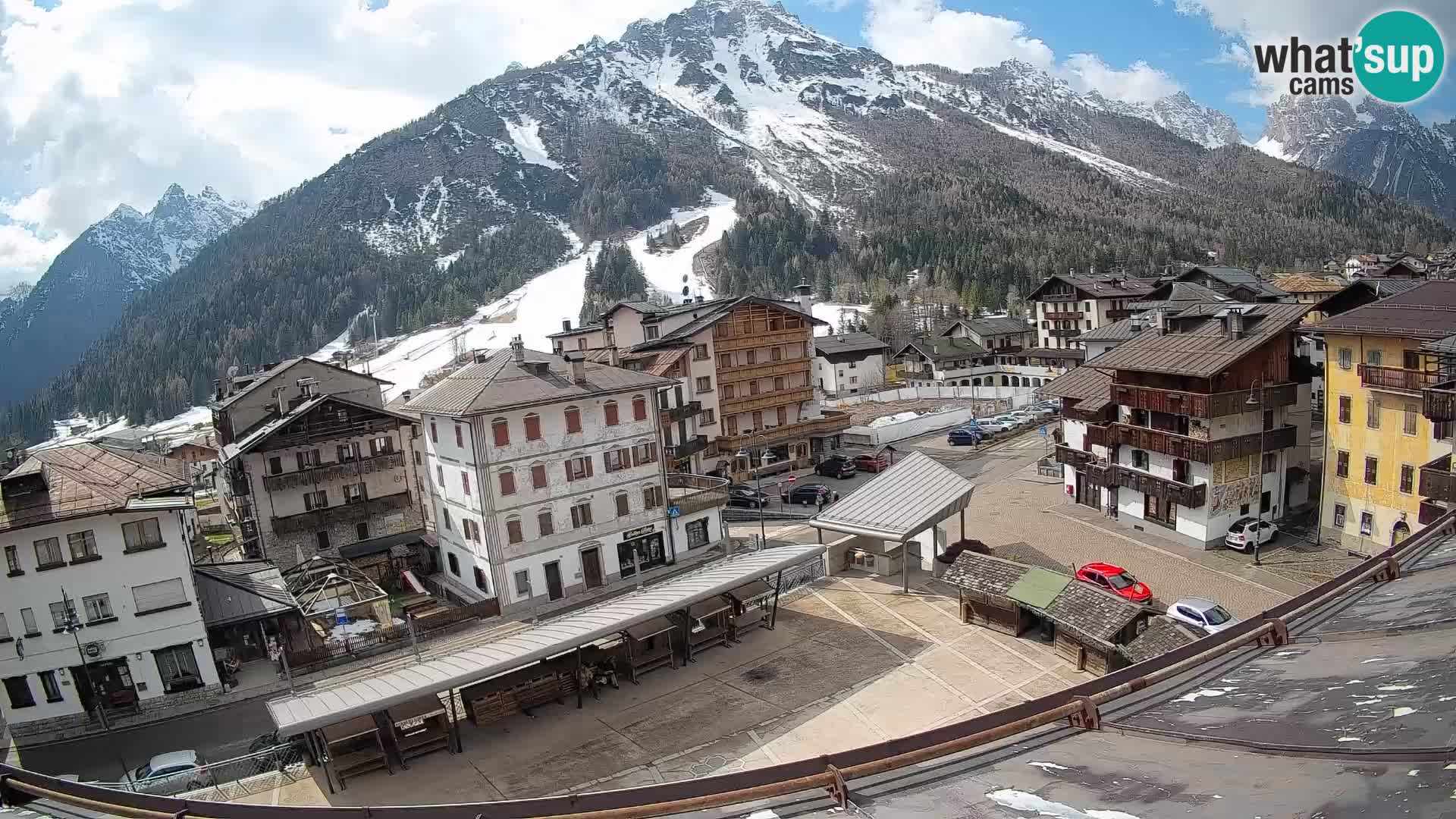 Hauptplatz von Forni di Sopra