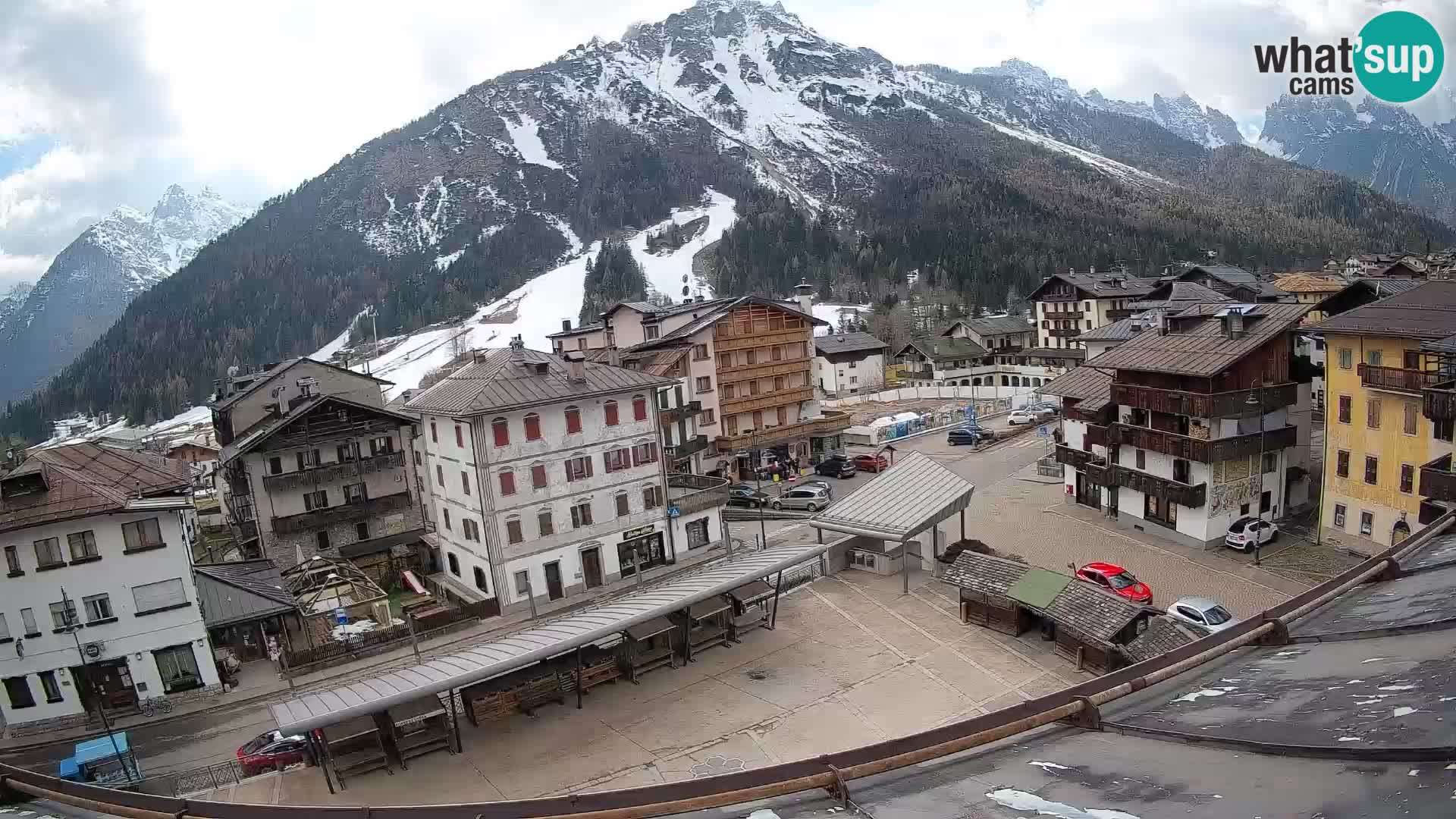 Hauptplatz von Forni di Sopra