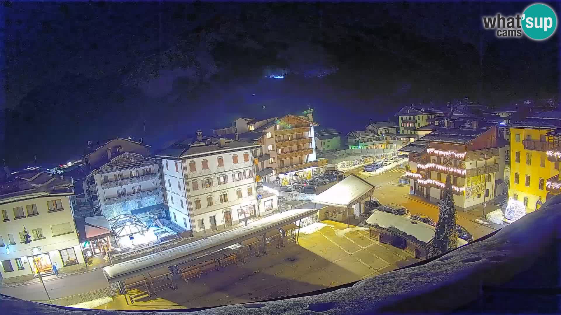 Hauptplatz von Forni di Sopra