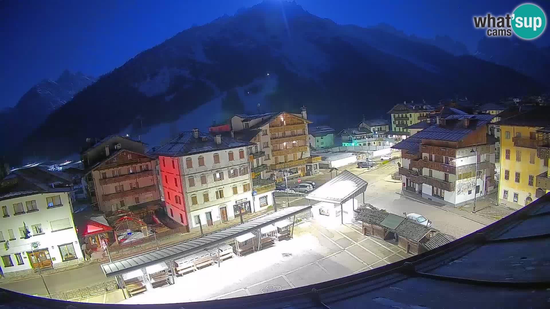 Hauptplatz von Forni di Sopra