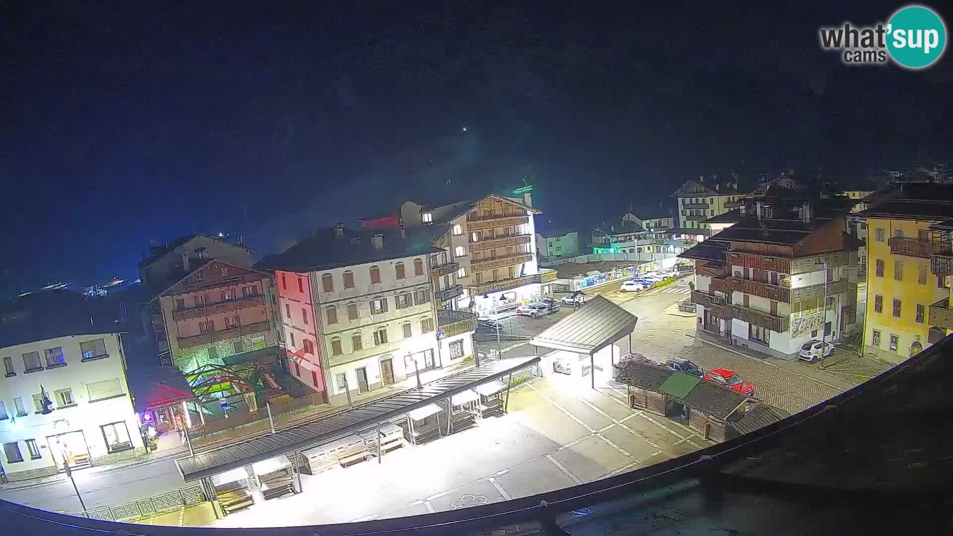 Hauptplatz von Forni di Sopra