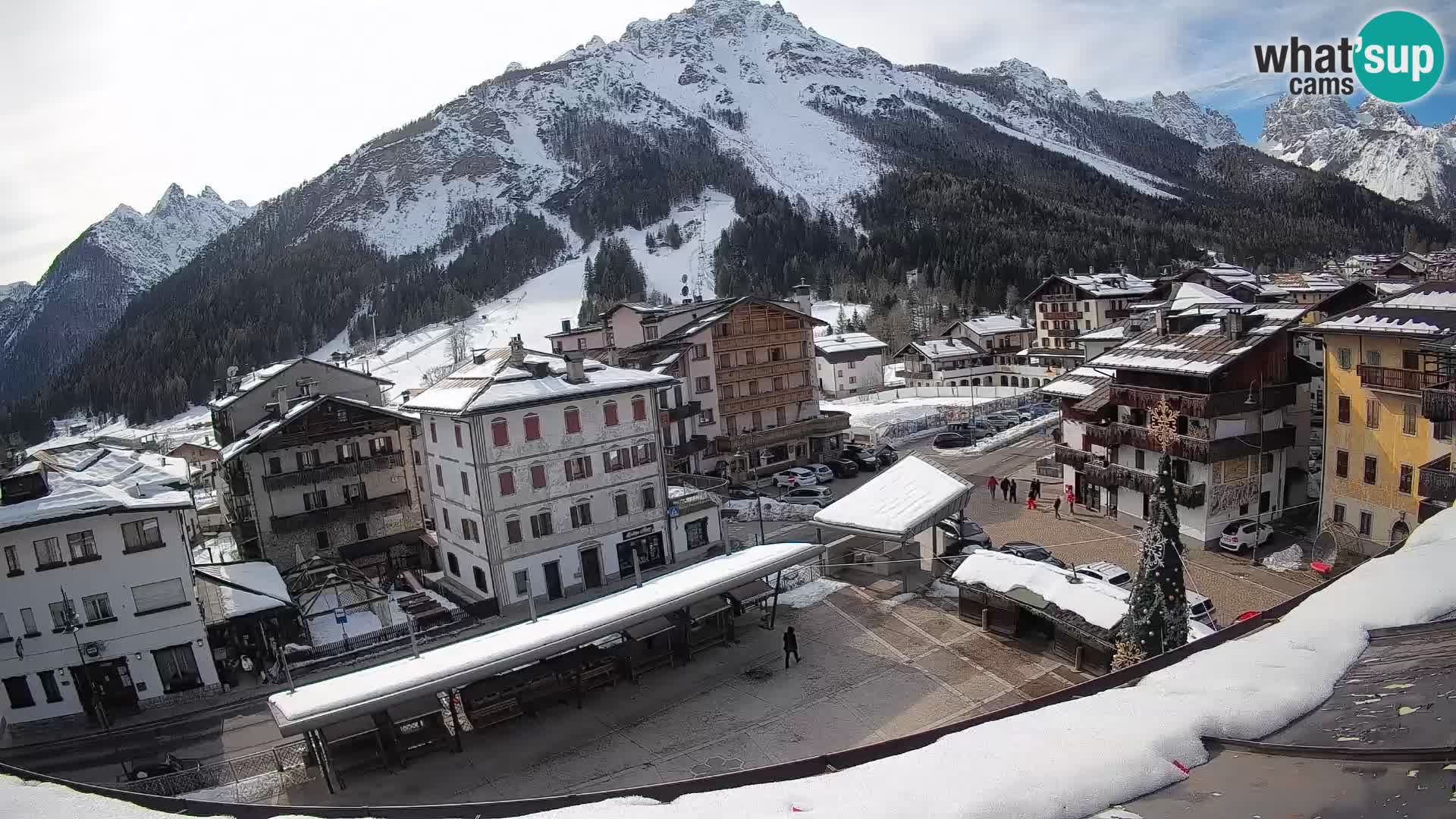 Hauptplatz von Forni di Sopra