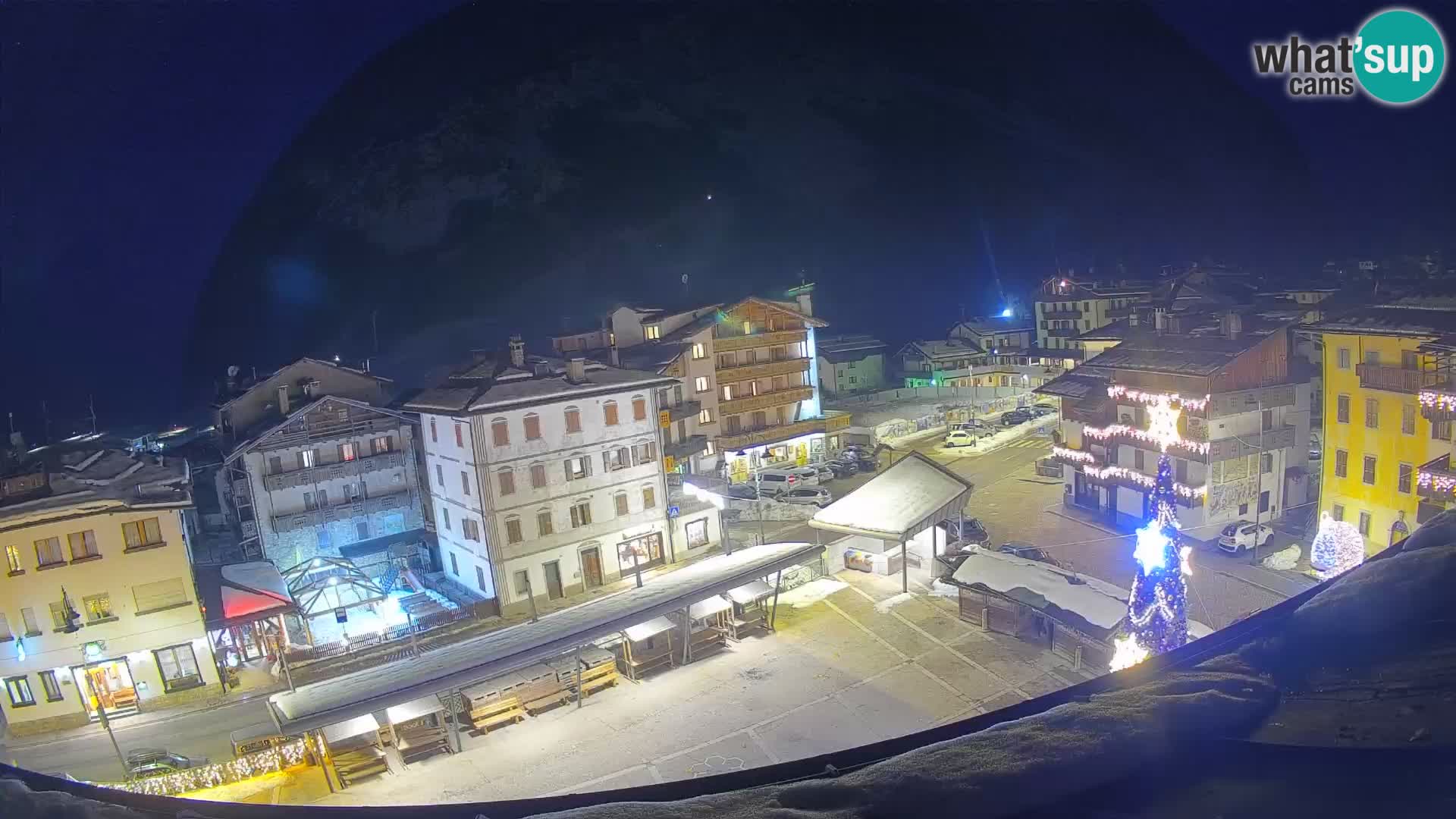 Forni di Sopra main square