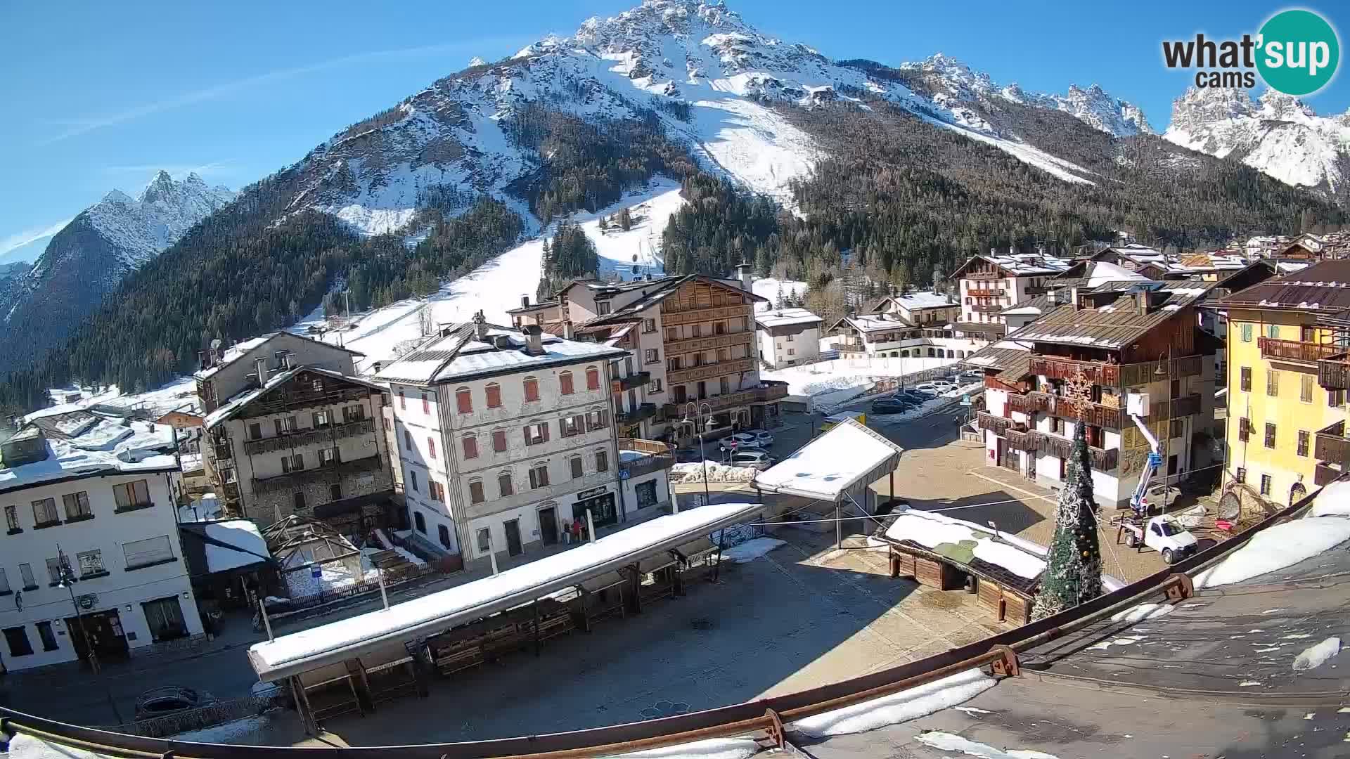 Forni di Sopra main square