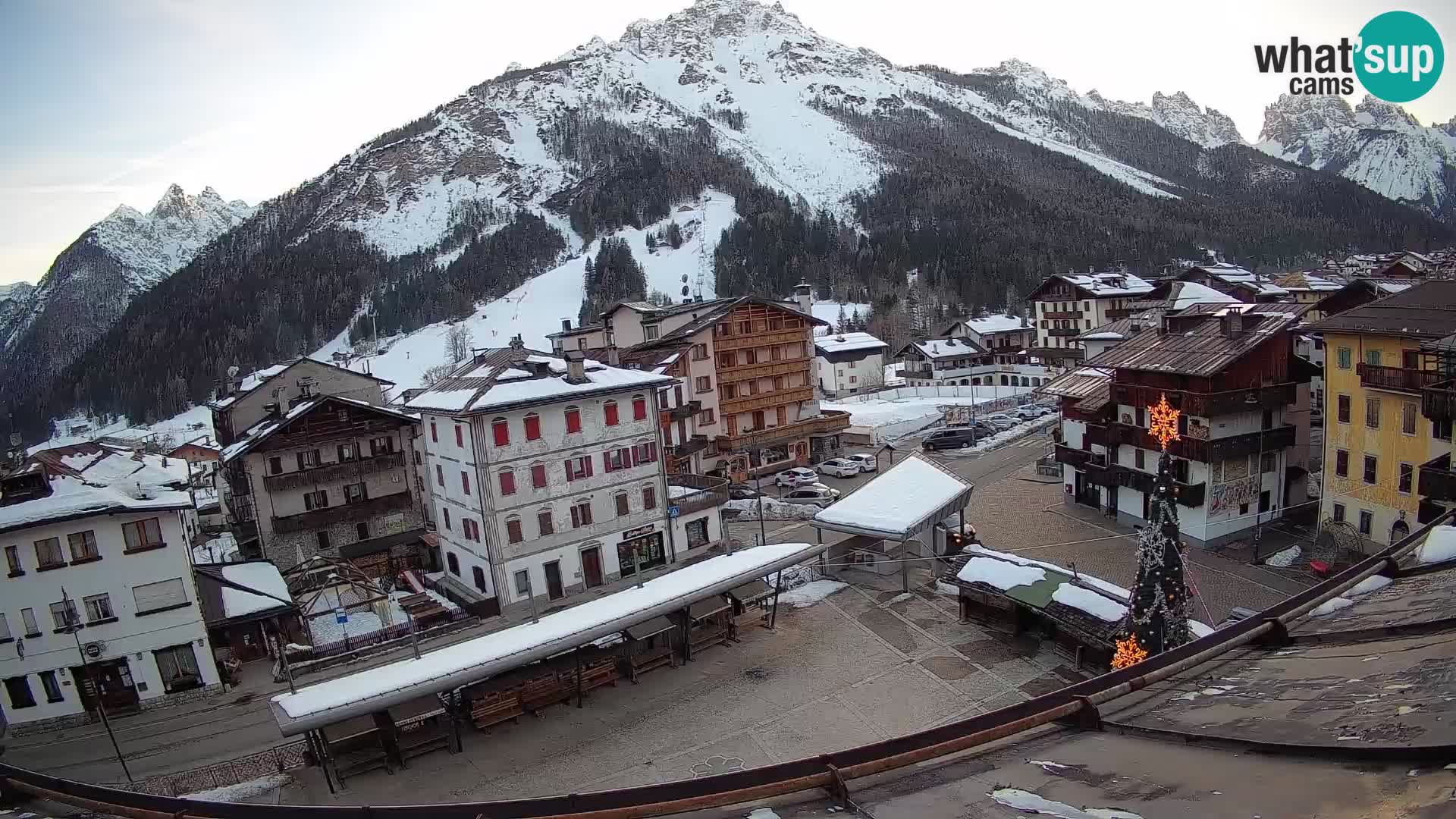 Hauptplatz von Forni di Sopra