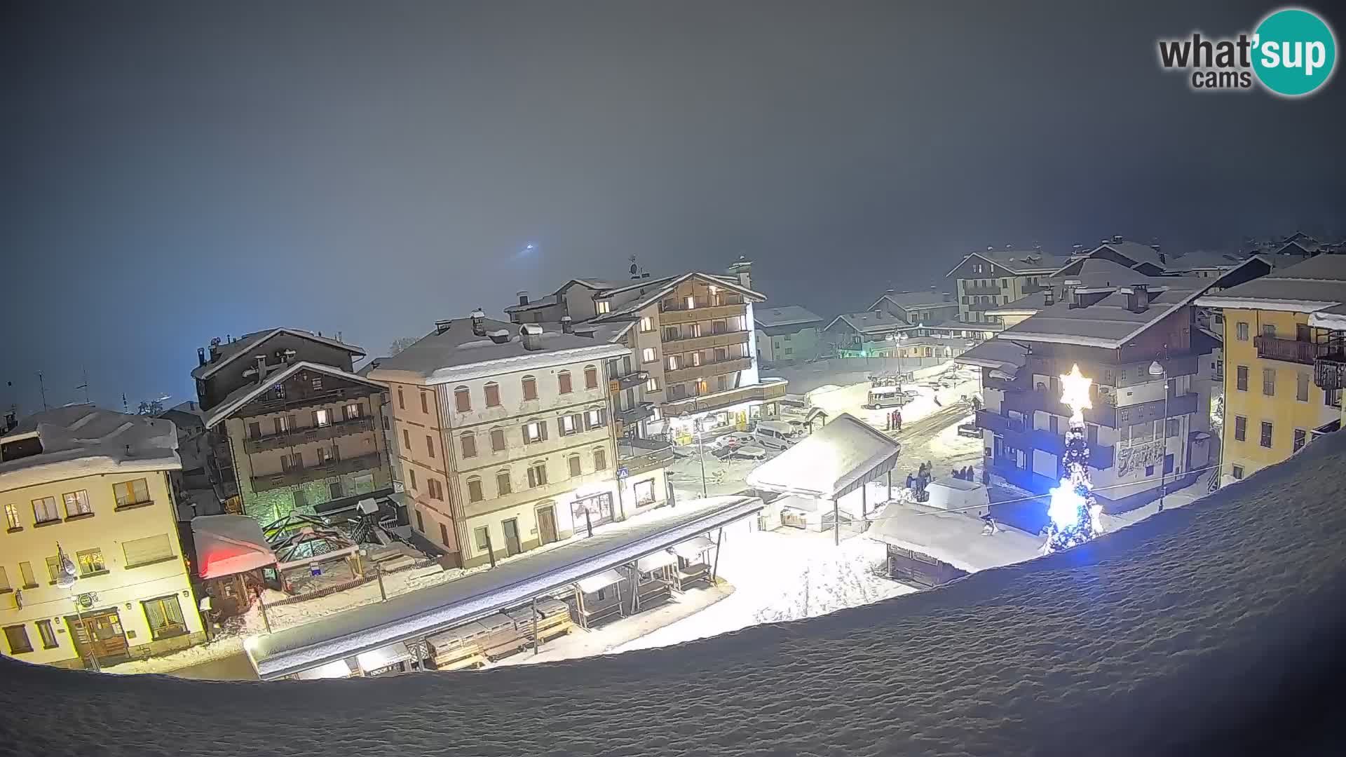 Hauptplatz von Forni di Sopra