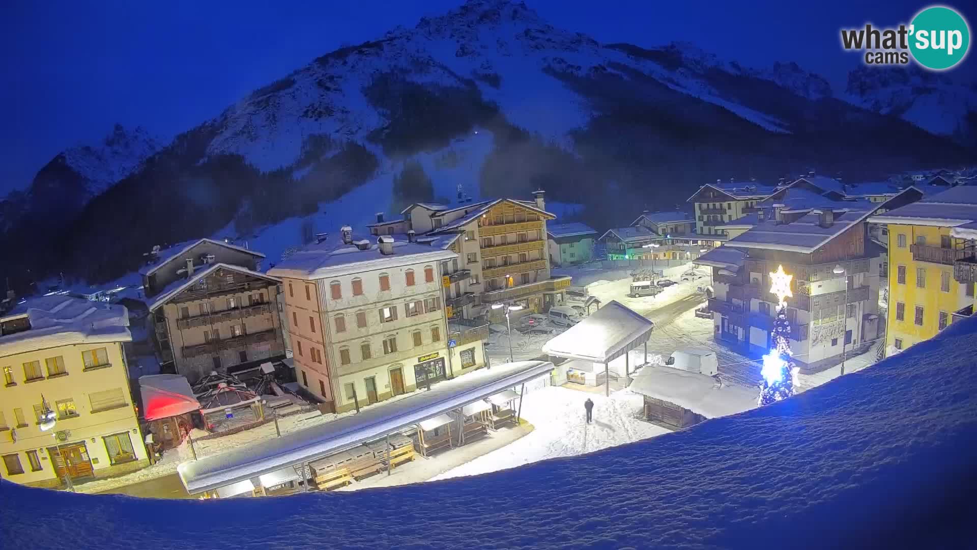 Hauptplatz von Forni di Sopra