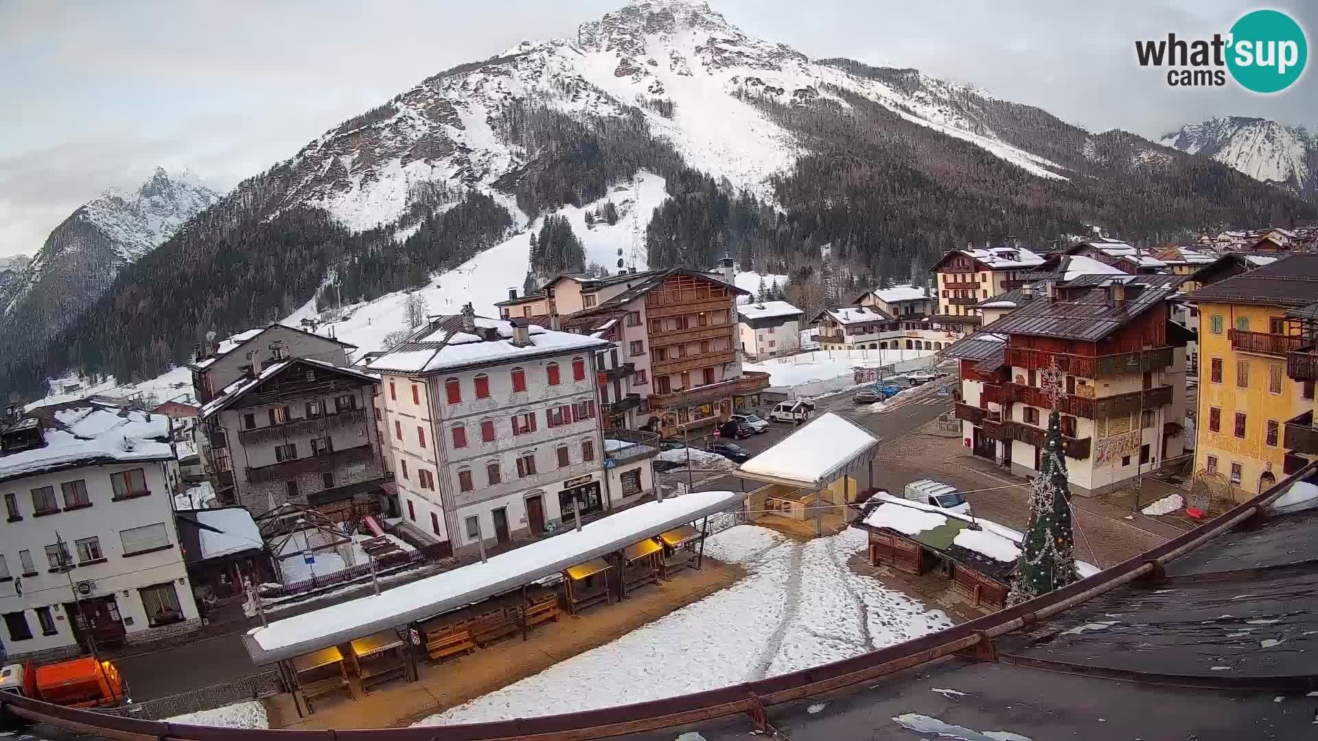 Forni di Sopra main square
