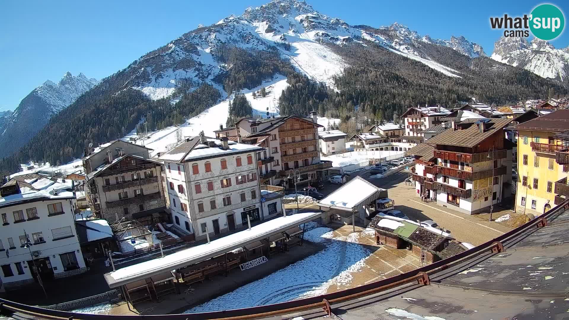 Hauptplatz von Forni di Sopra