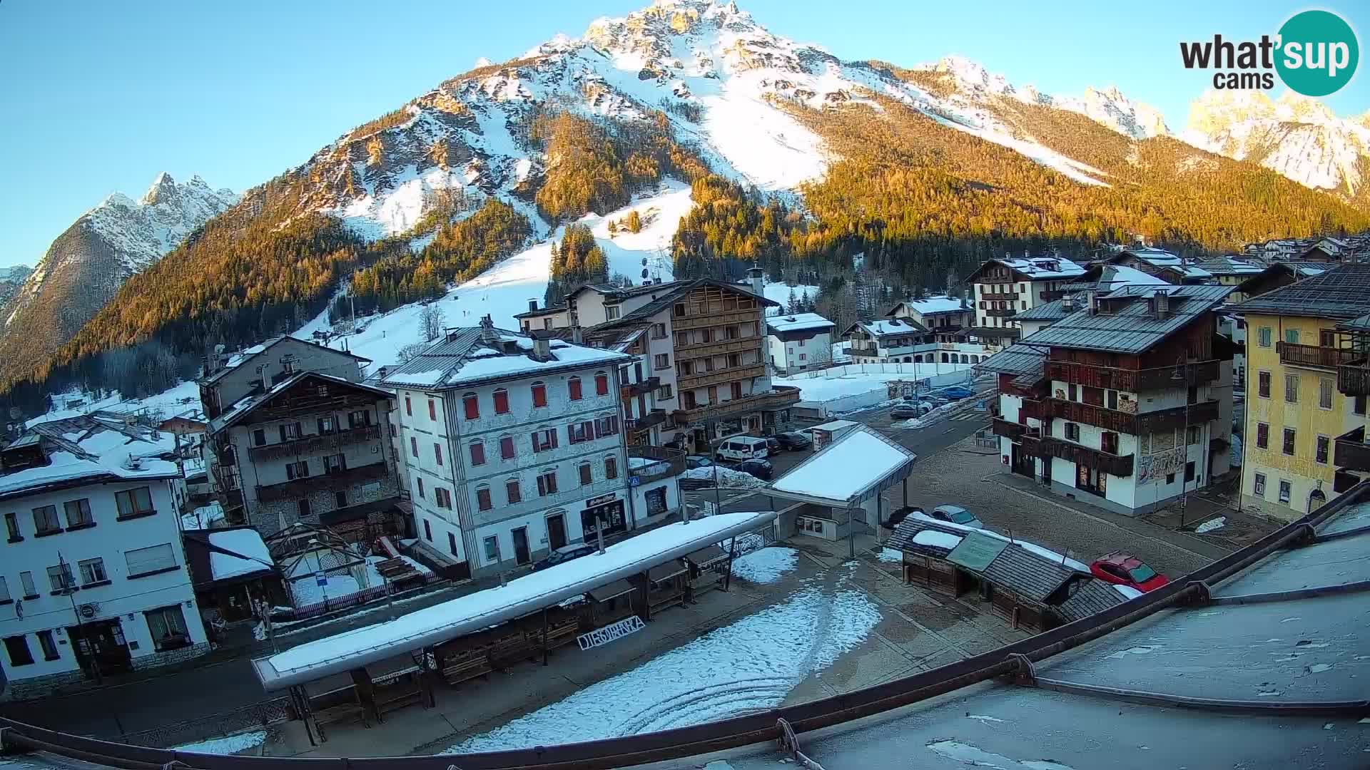 Hauptplatz von Forni di Sopra