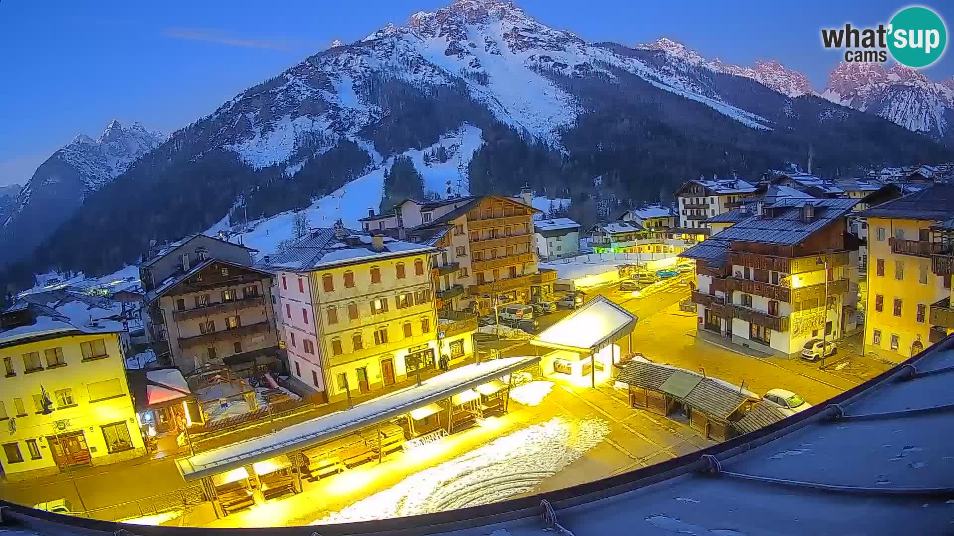 Hauptplatz von Forni di Sopra