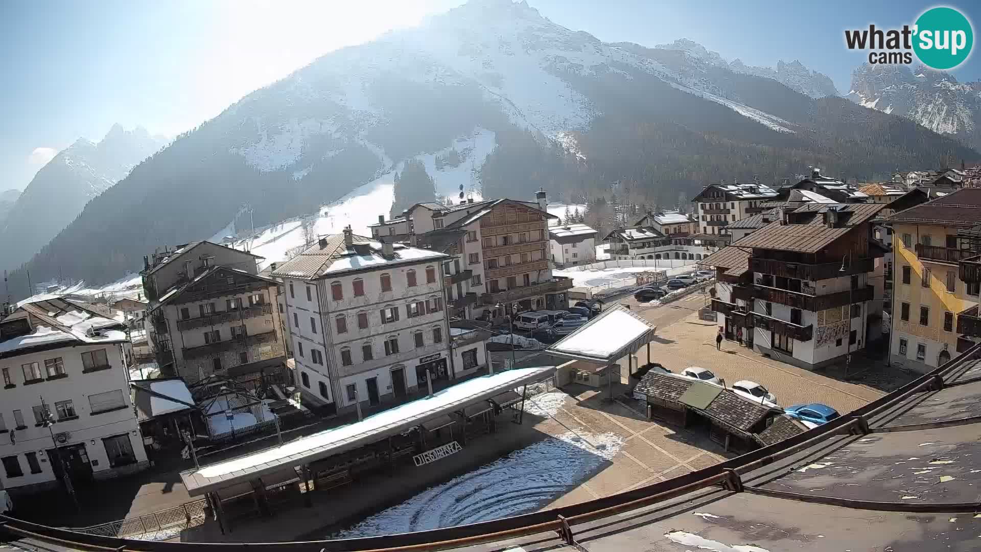 Piazza centrale di Forni di Sopra