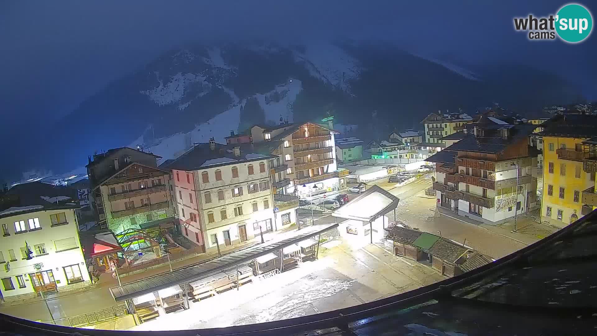 Hauptplatz von Forni di Sopra