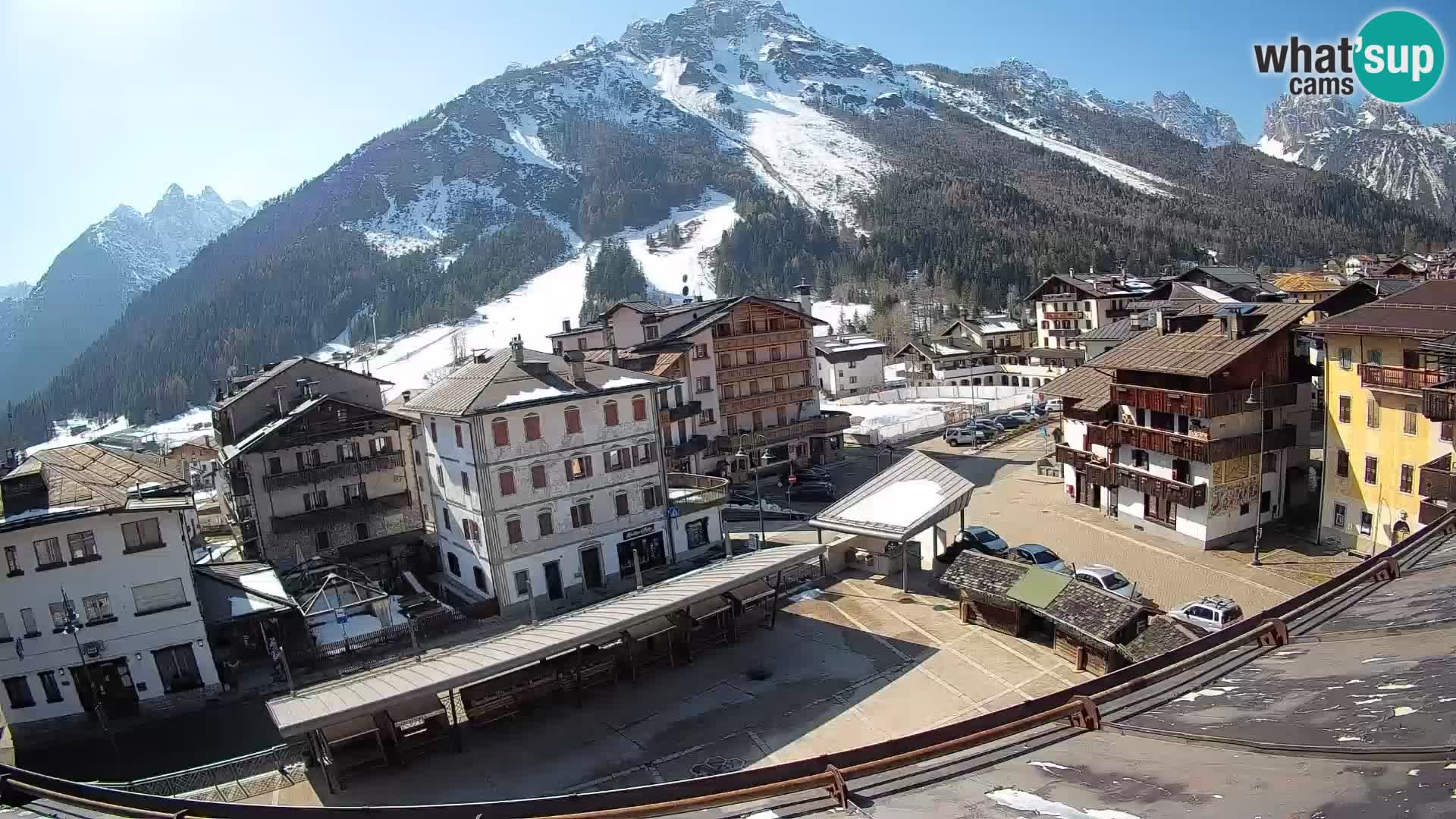 Hauptplatz von Forni di Sopra