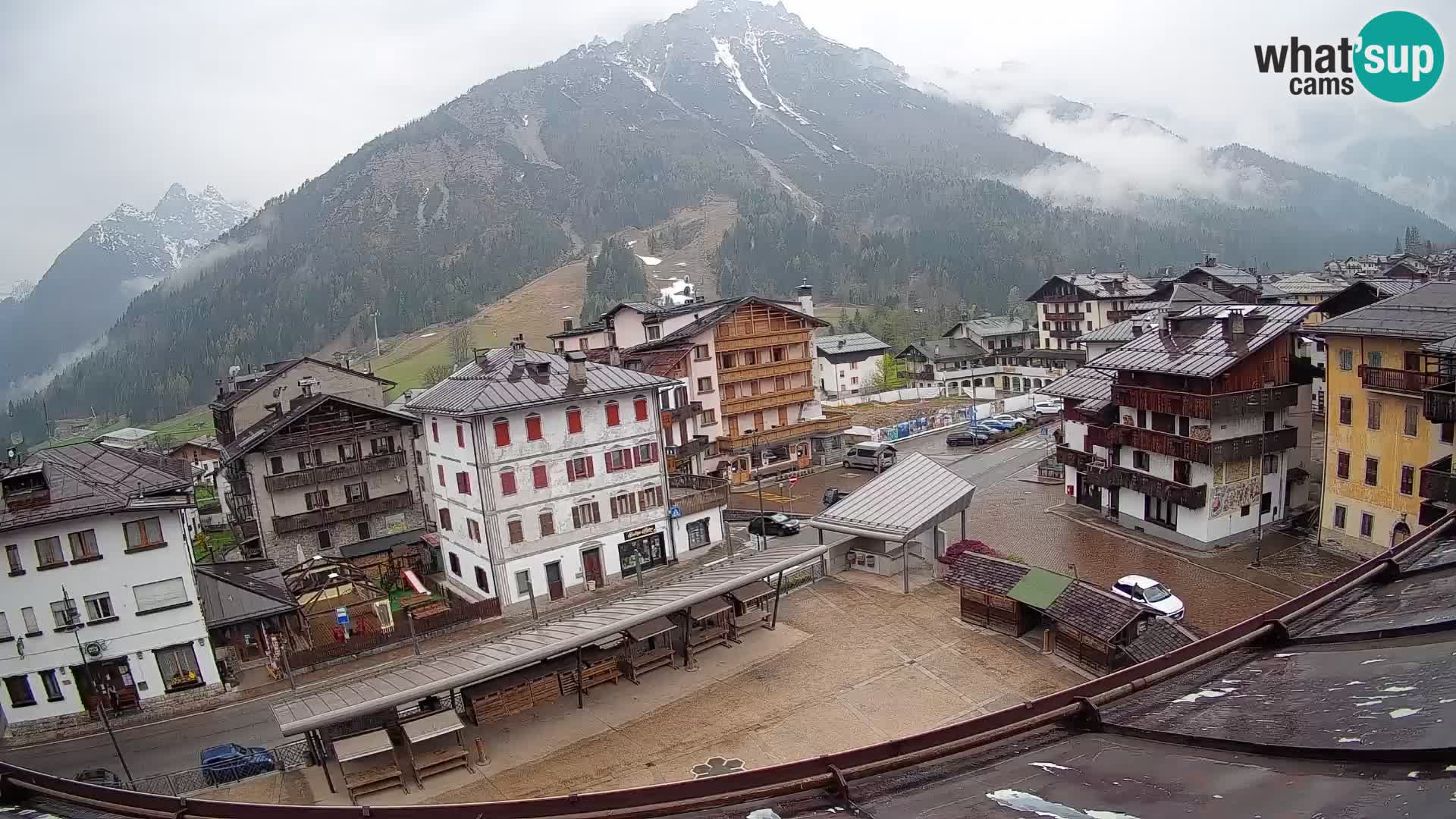Hauptplatz von Forni di Sopra