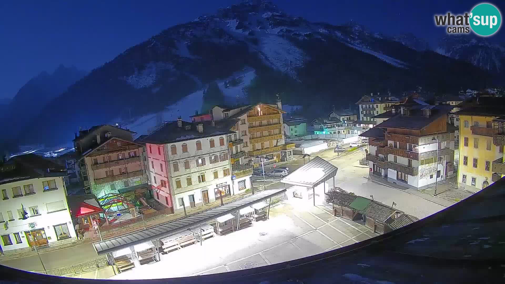 Hauptplatz von Forni di Sopra