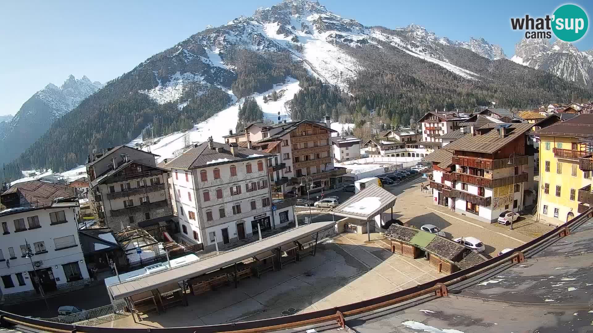 Hauptplatz von Forni di Sopra