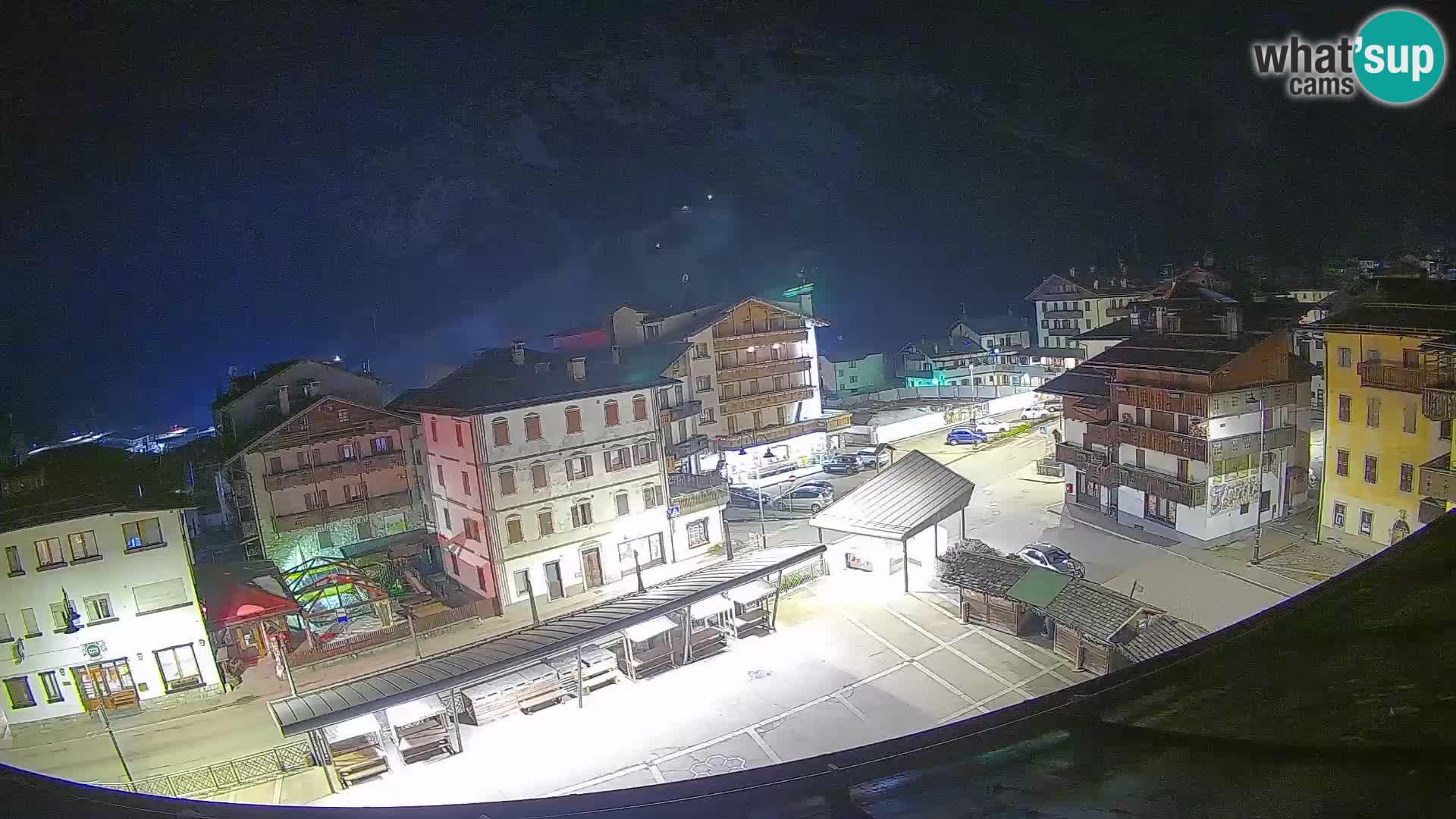 Hauptplatz von Forni di Sopra