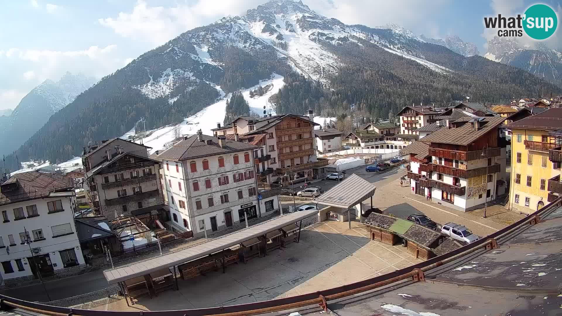 Hauptplatz von Forni di Sopra